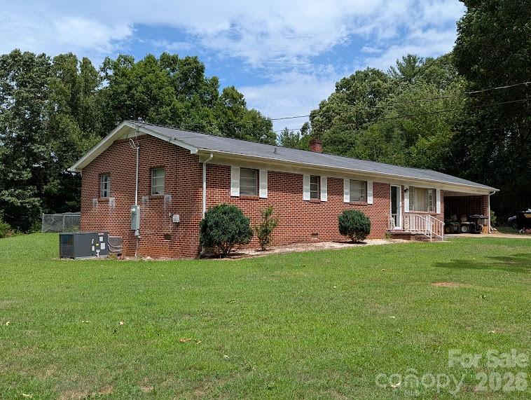 4835 Salisbury Street — Hickory