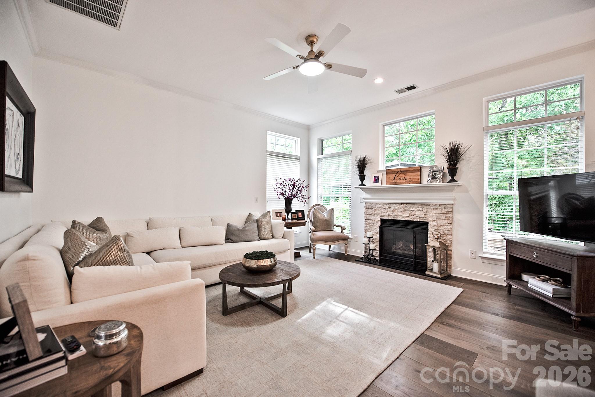 10912 Owl Nest Lane — Charlotte