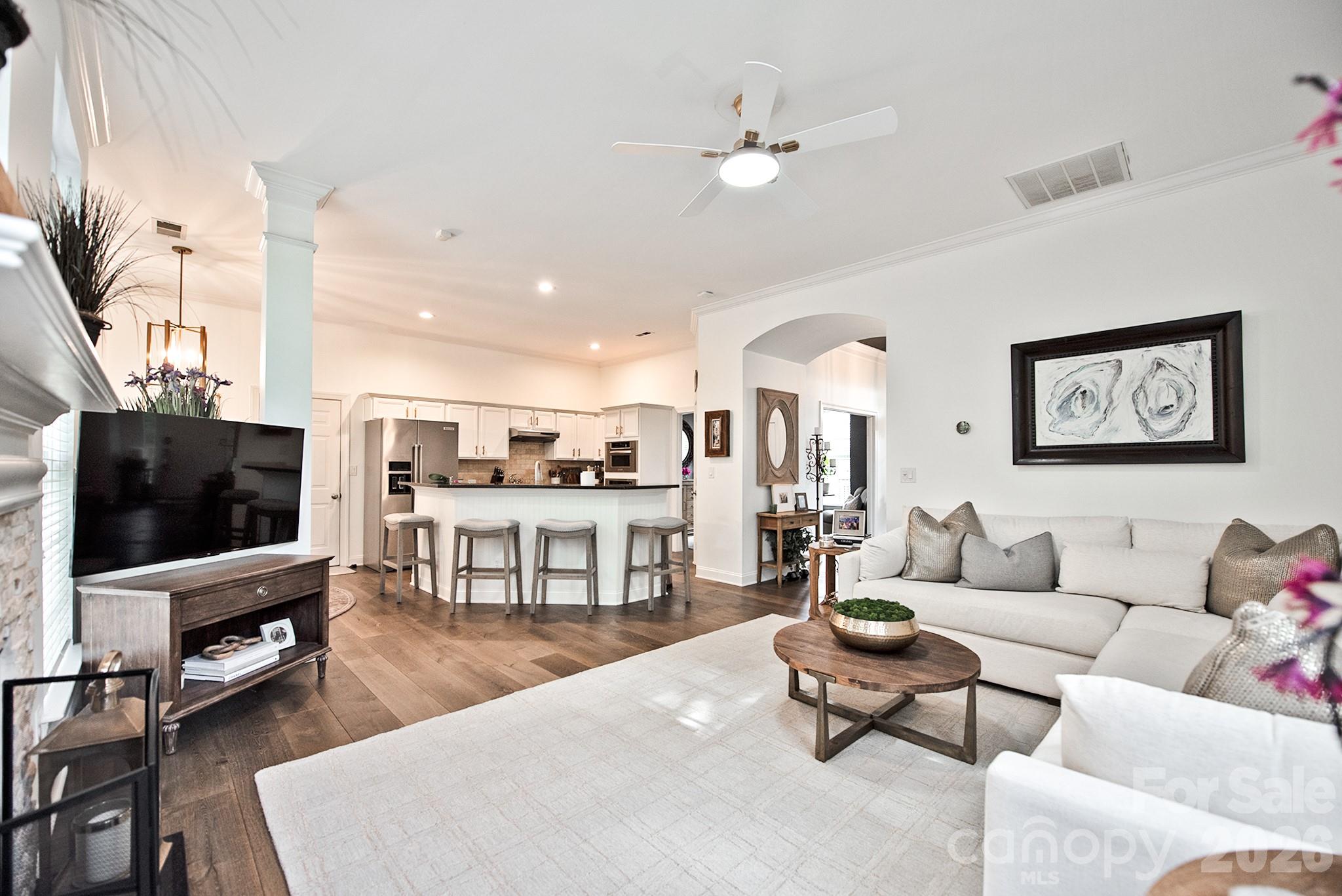 10912 Owl Nest Lane — Charlotte