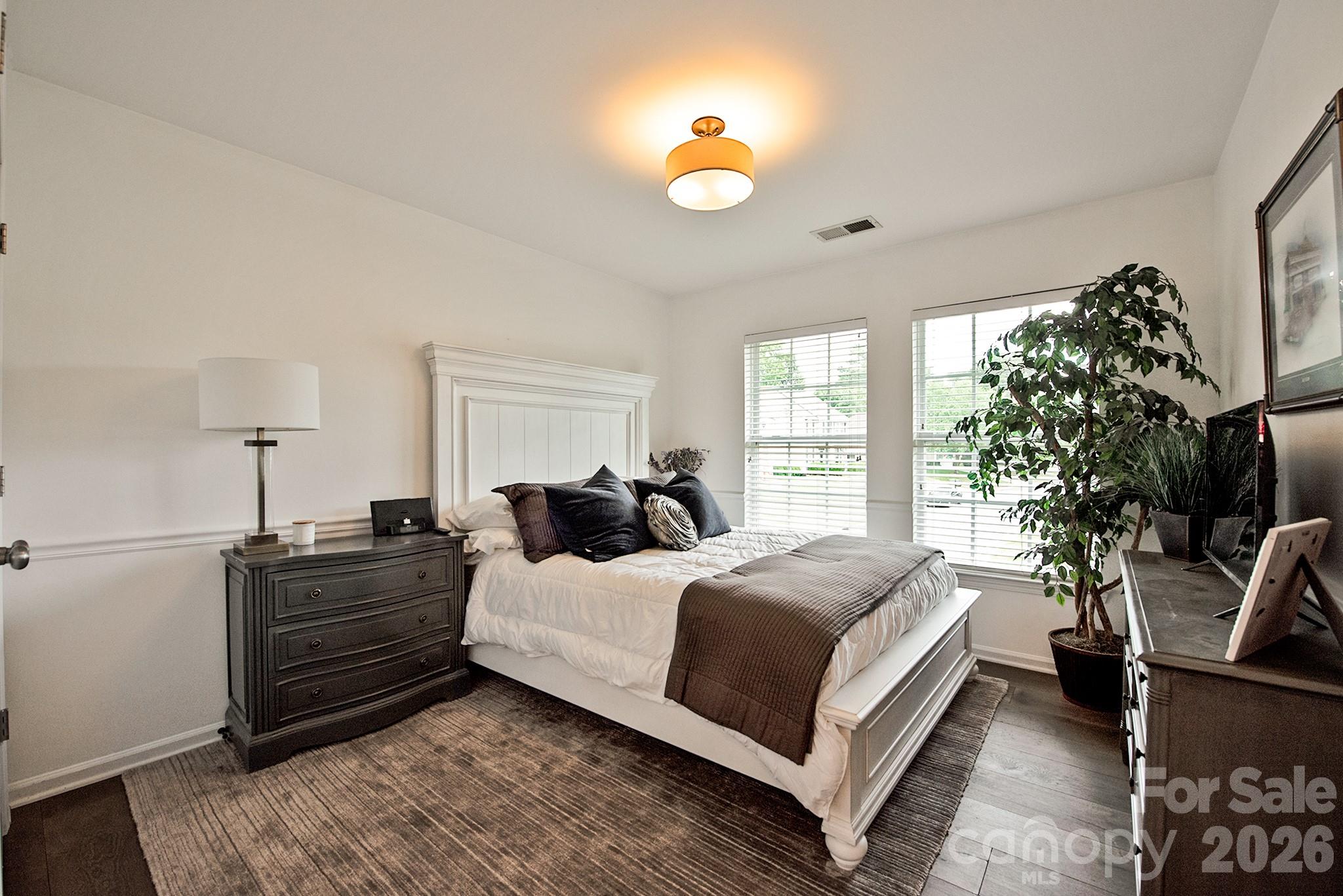 10912 Owl Nest Lane — Charlotte