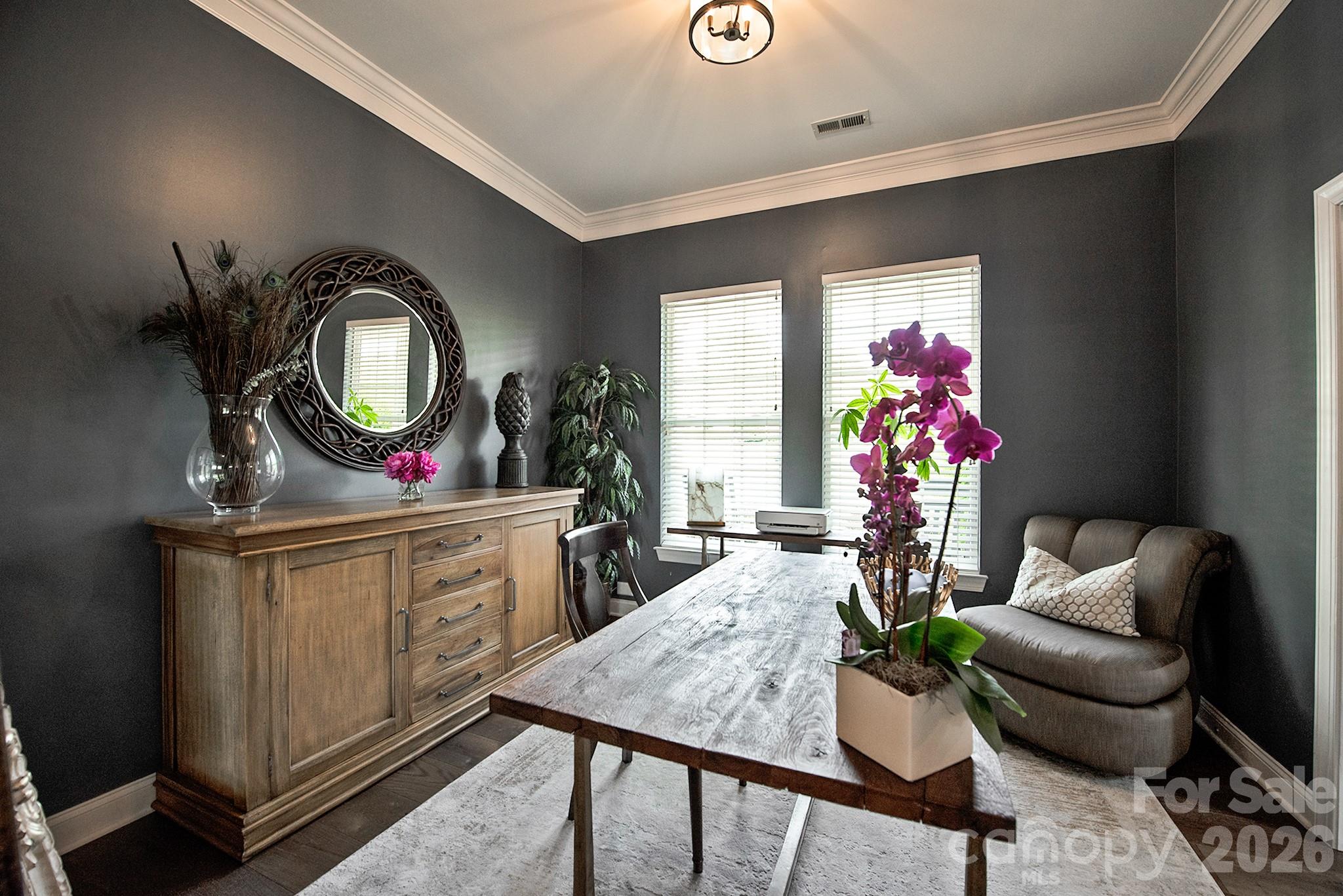 10912 Owl Nest Lane — Charlotte