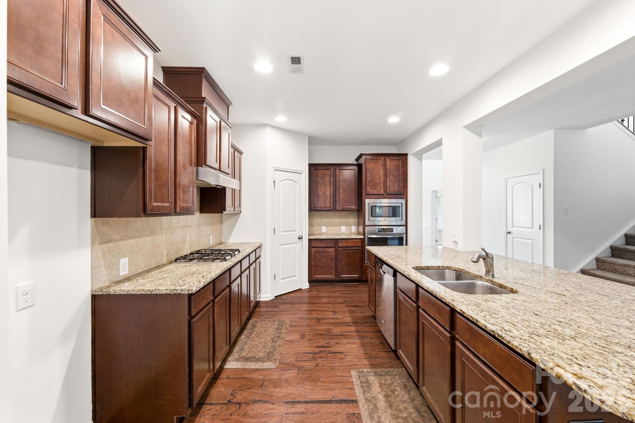 9631 Daufuskie Drive — Charlotte