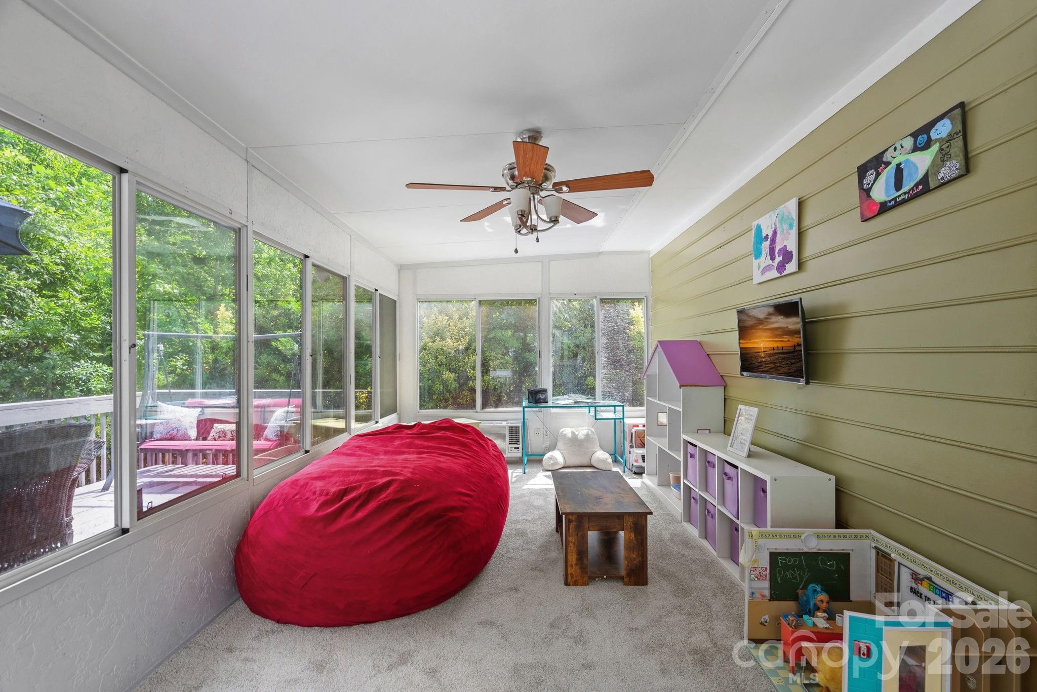 16214 Amber Field Drive — Huntersville