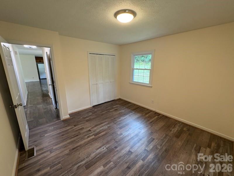 5406 CANTERBURY Road — Patterson Springs