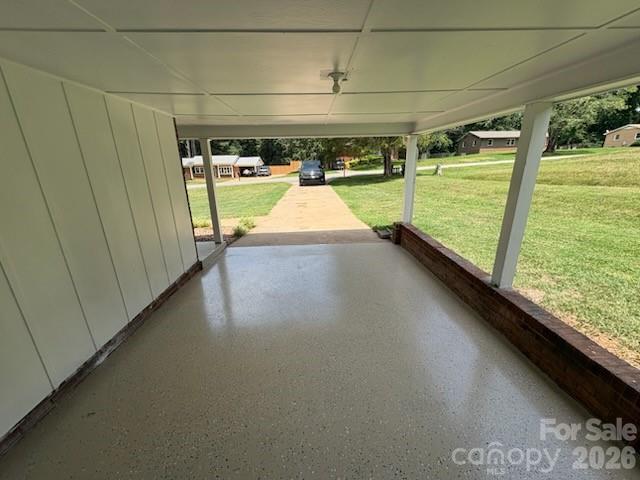 5406 CANTERBURY Road — Patterson Springs