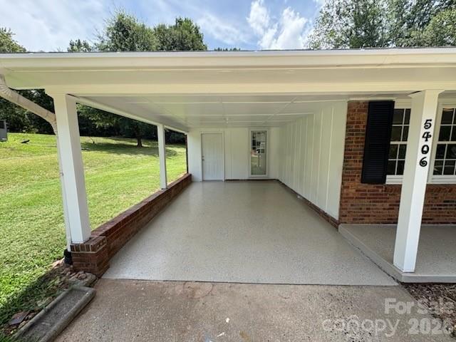 5406 CANTERBURY Road — Patterson Springs