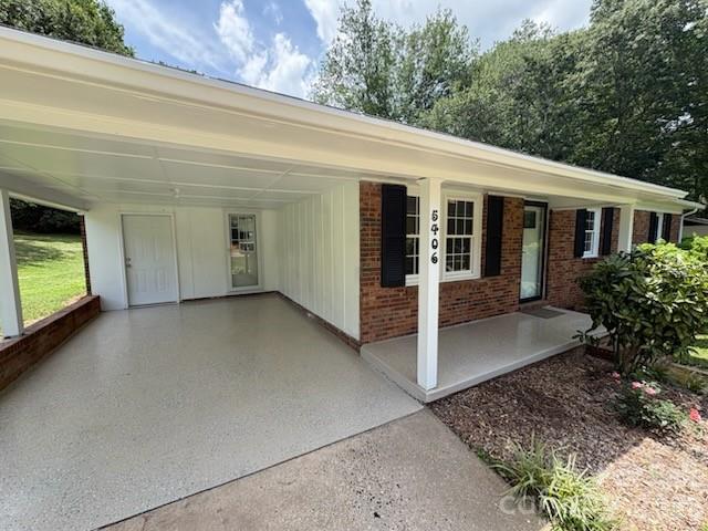 5406 CANTERBURY Road — Patterson Springs
