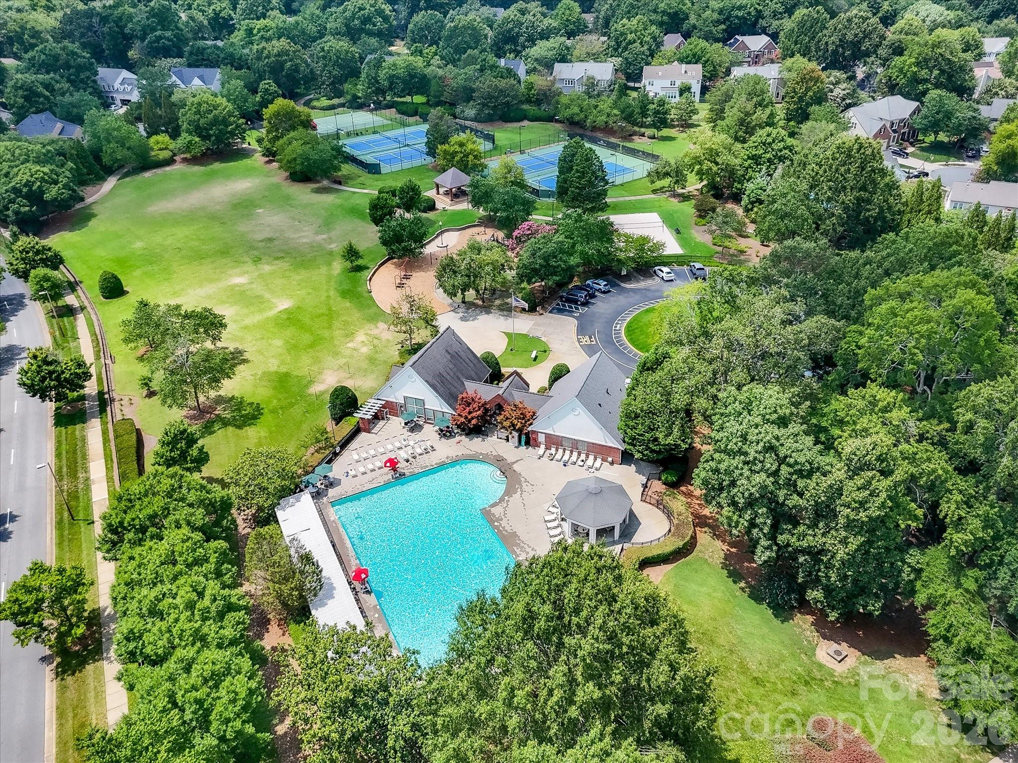5222 Mcchesney Drive — Charlotte