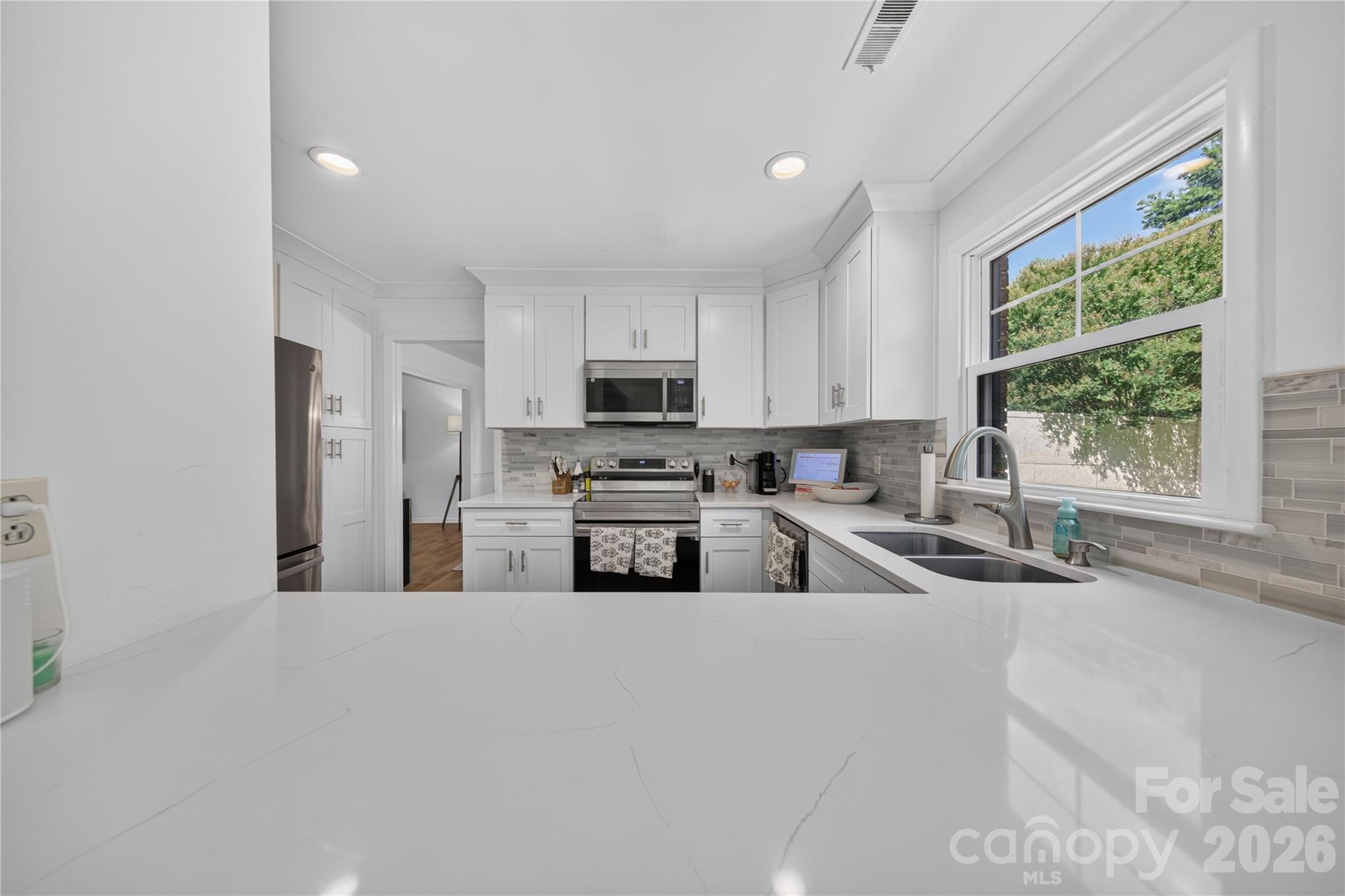 10412 Sardis Oaks Road — Charlotte