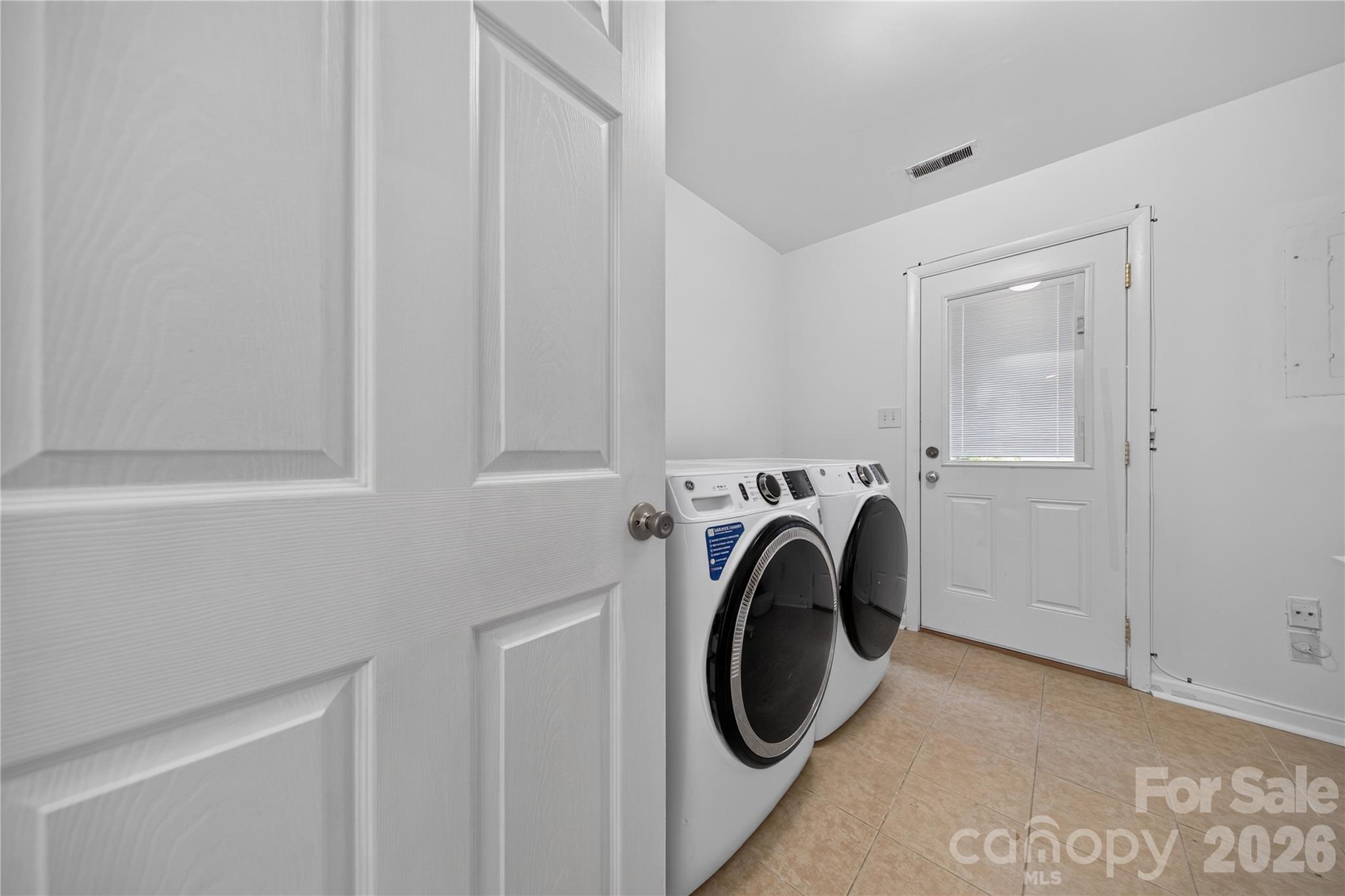 10412 Sardis Oaks Road — Charlotte