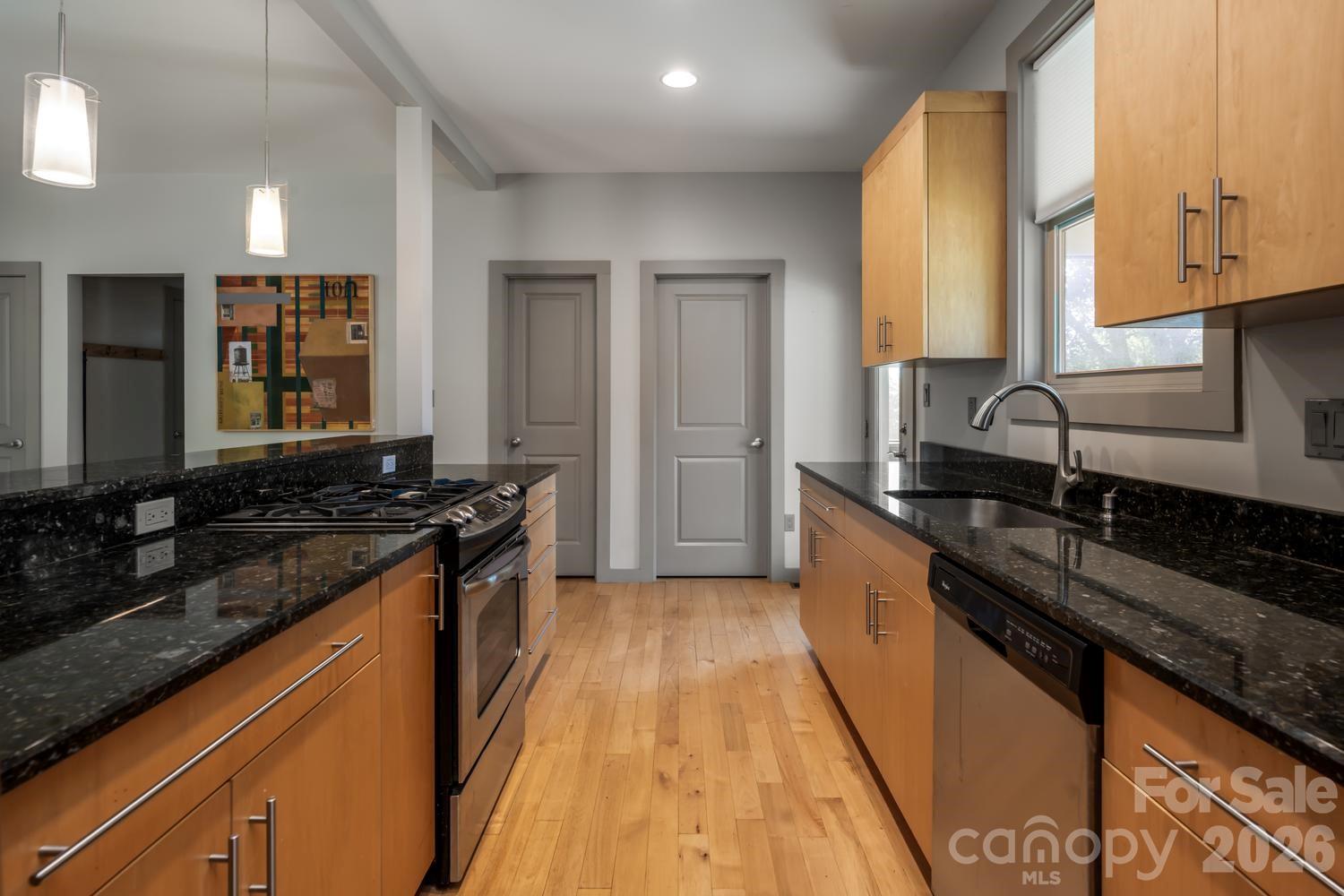 408 Old Haw Creek Road — Asheville
