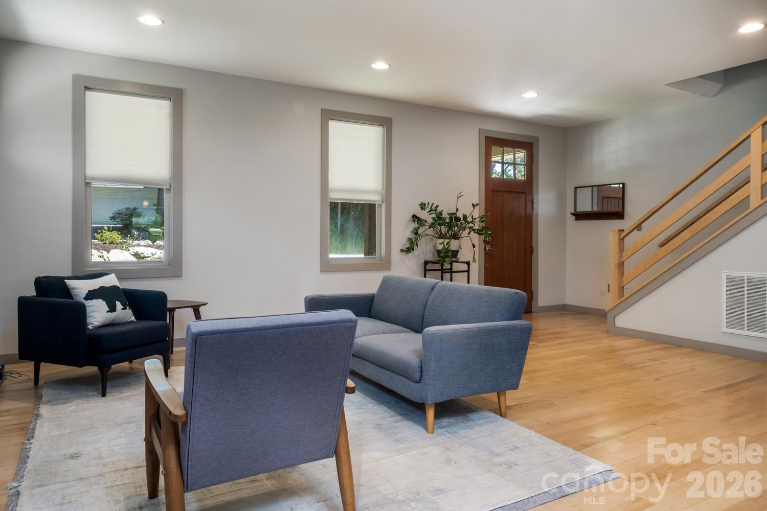 408 Old Haw Creek Road — Asheville