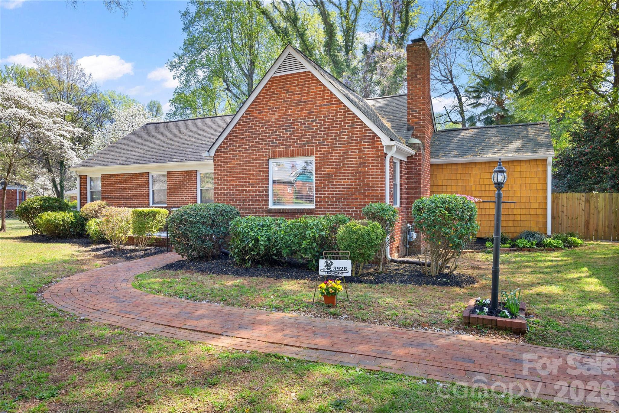 3928 Langhorne Avenue — Charlotte