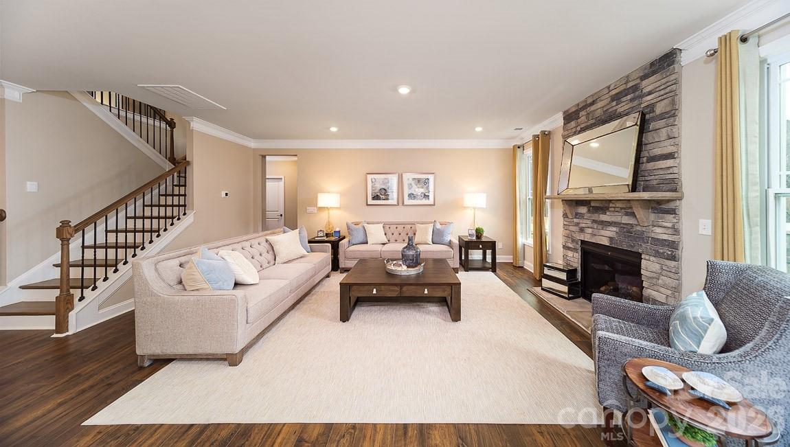 112 Rhuidean Court — Troutman