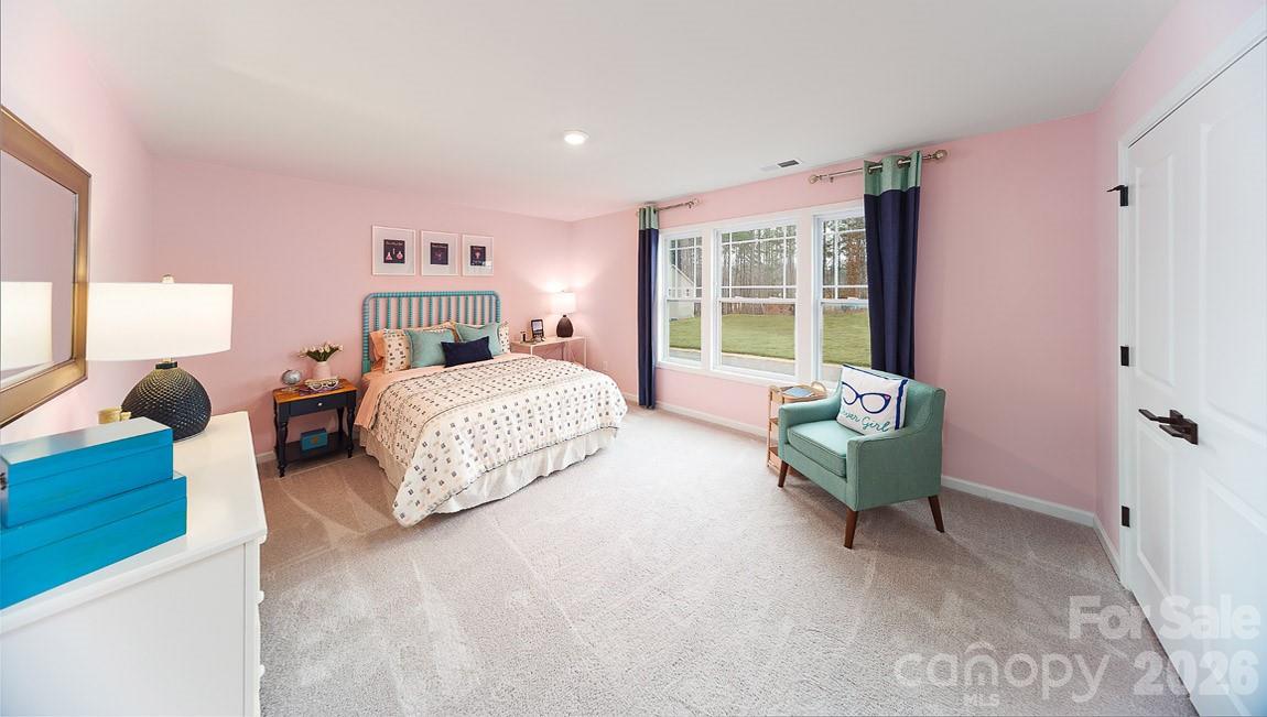 112 Rhuidean Court — Troutman