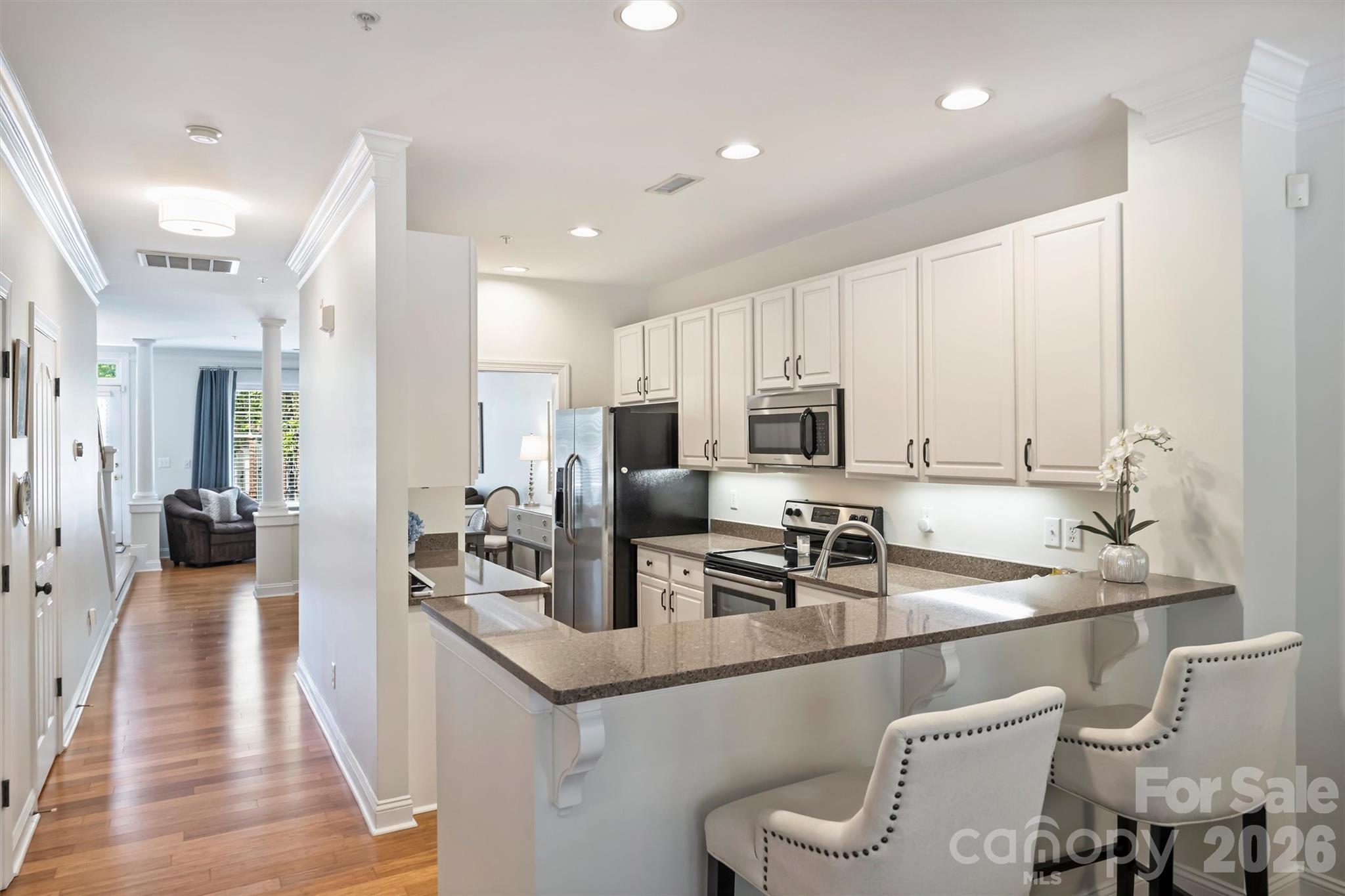 1144 Hampton Gardens Lane — Charlotte