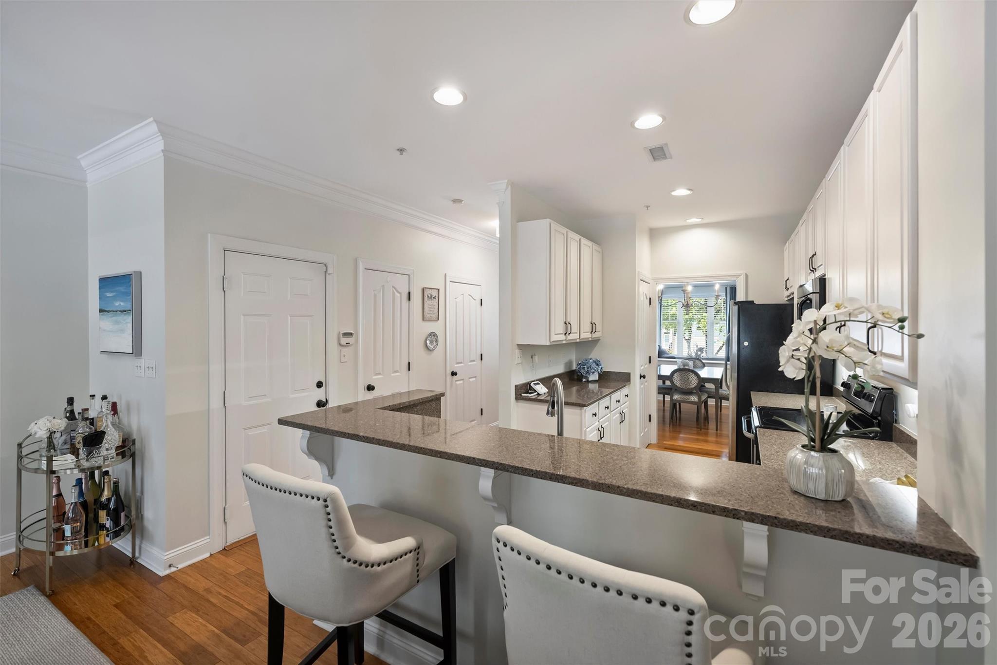 1144 Hampton Gardens Lane — Charlotte
