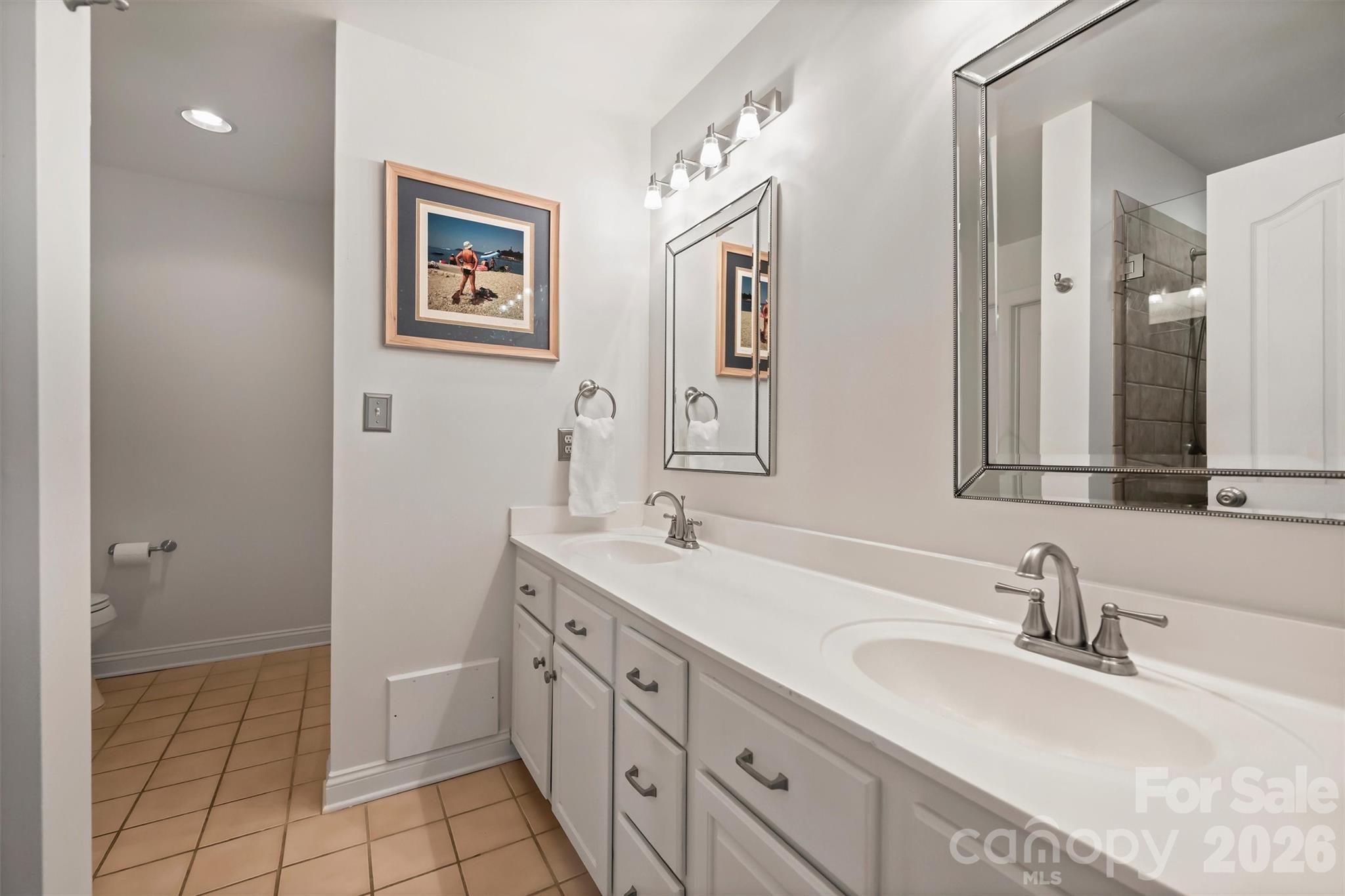 1144 Hampton Gardens Lane — Charlotte