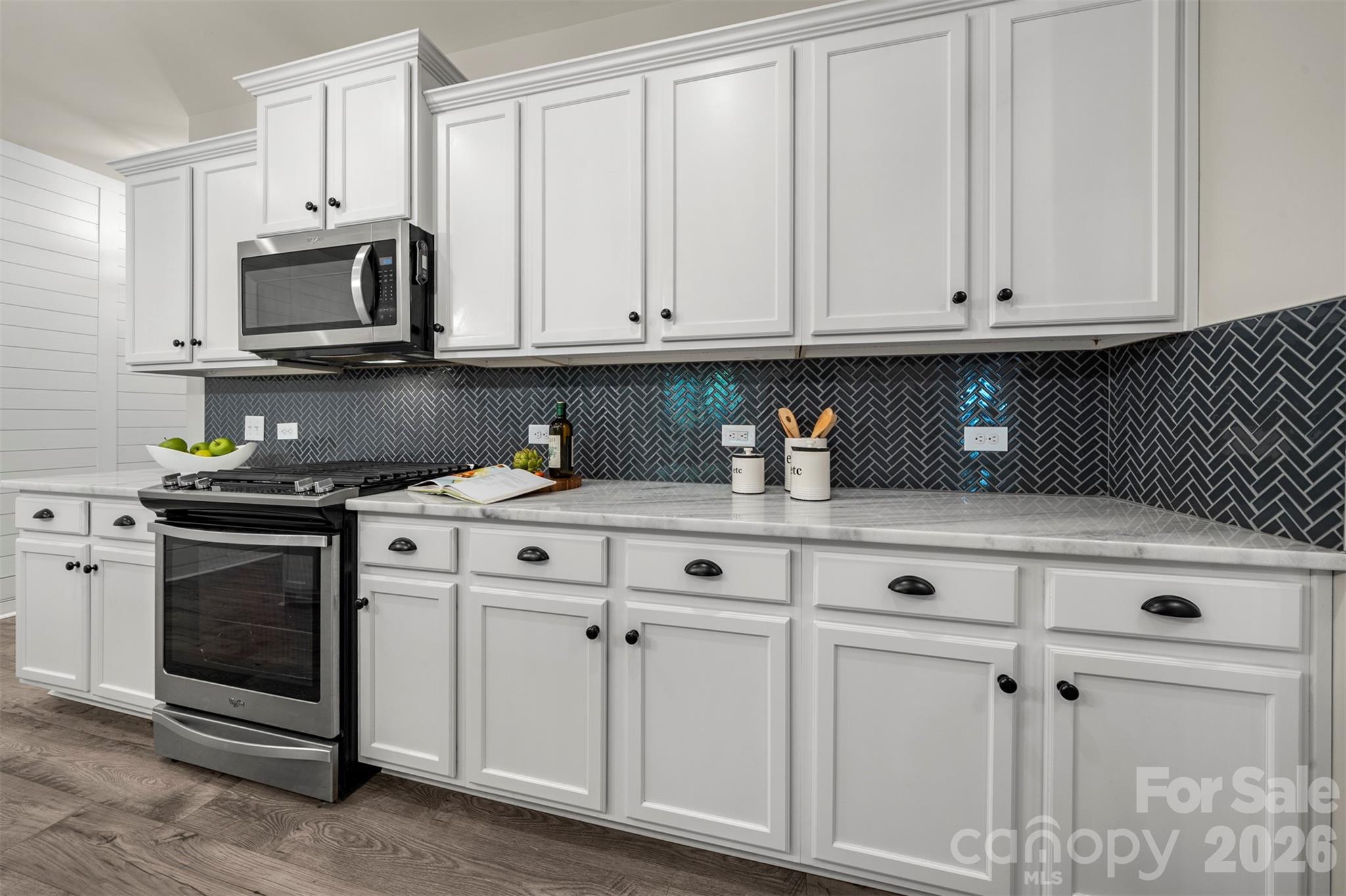 1115 Streamside Lane — York