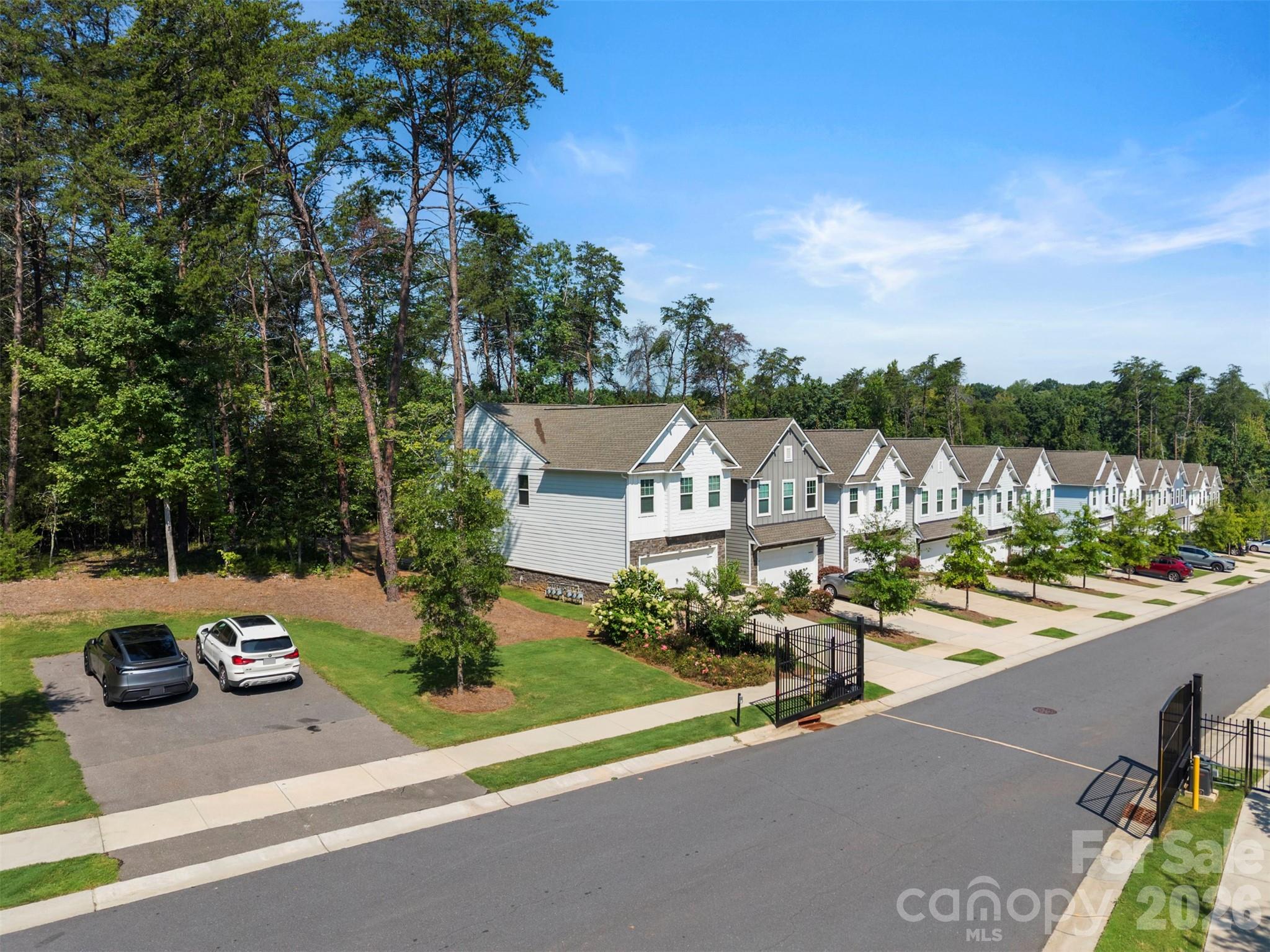 1115 Streamside Lane — York