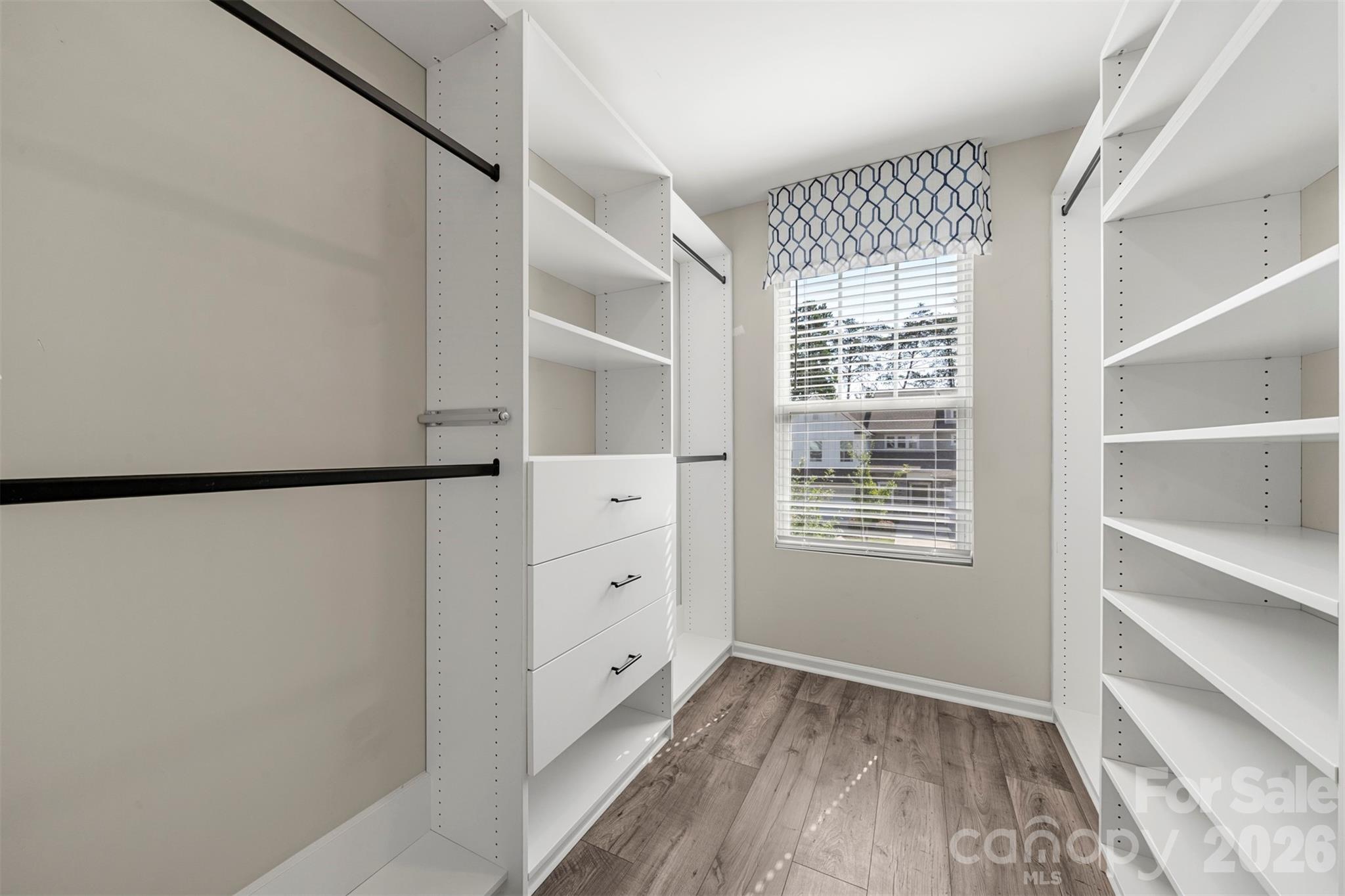 1115 Streamside Lane — York