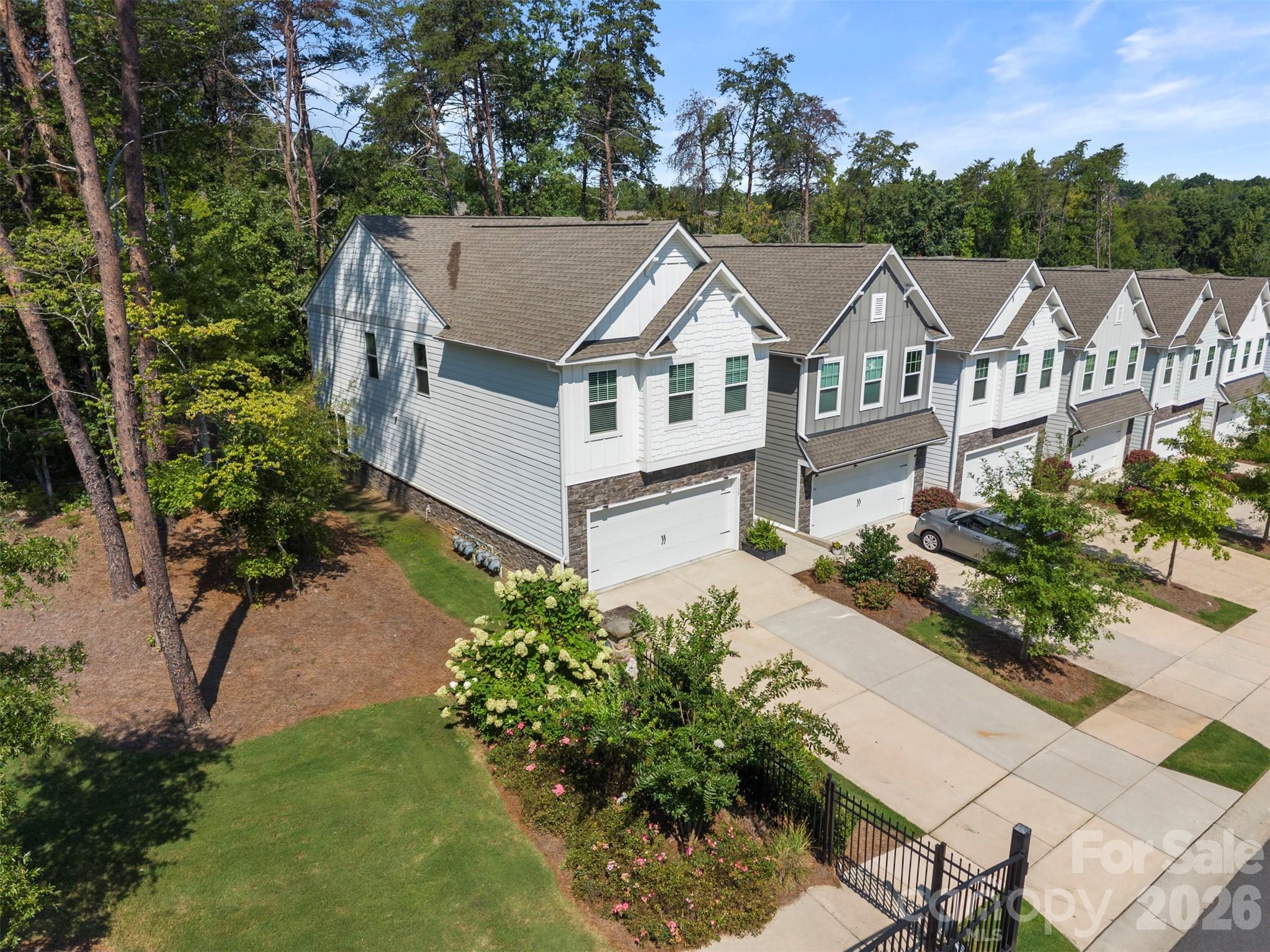 1115 Streamside Lane — York