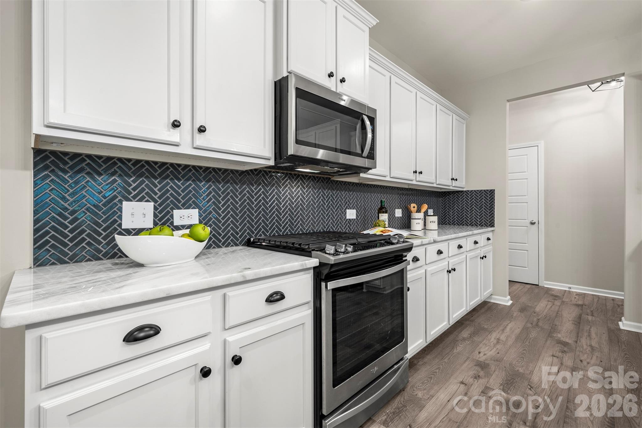 1115 Streamside Lane — York