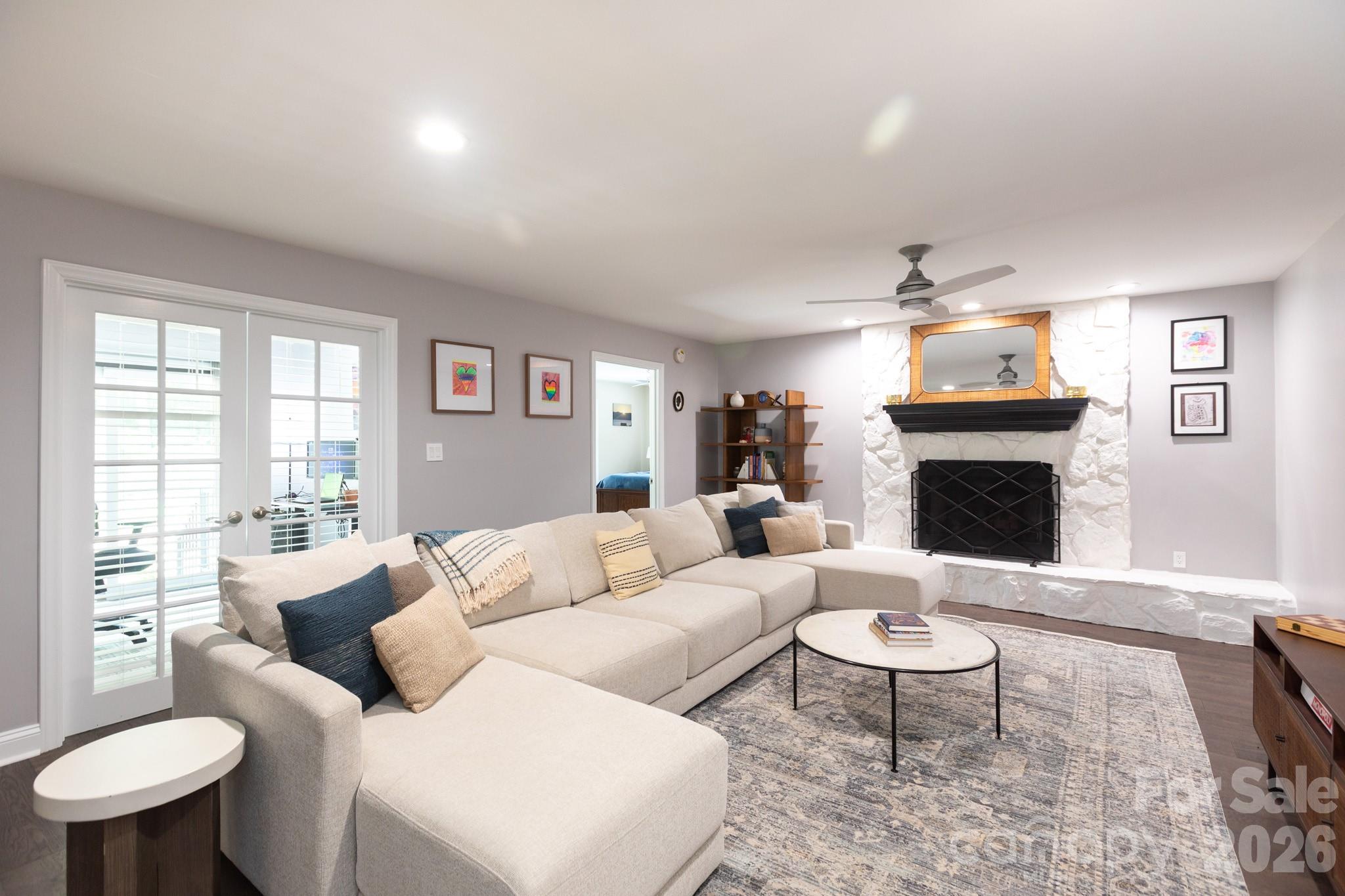 3011 Lauren Glen Road — Charlotte