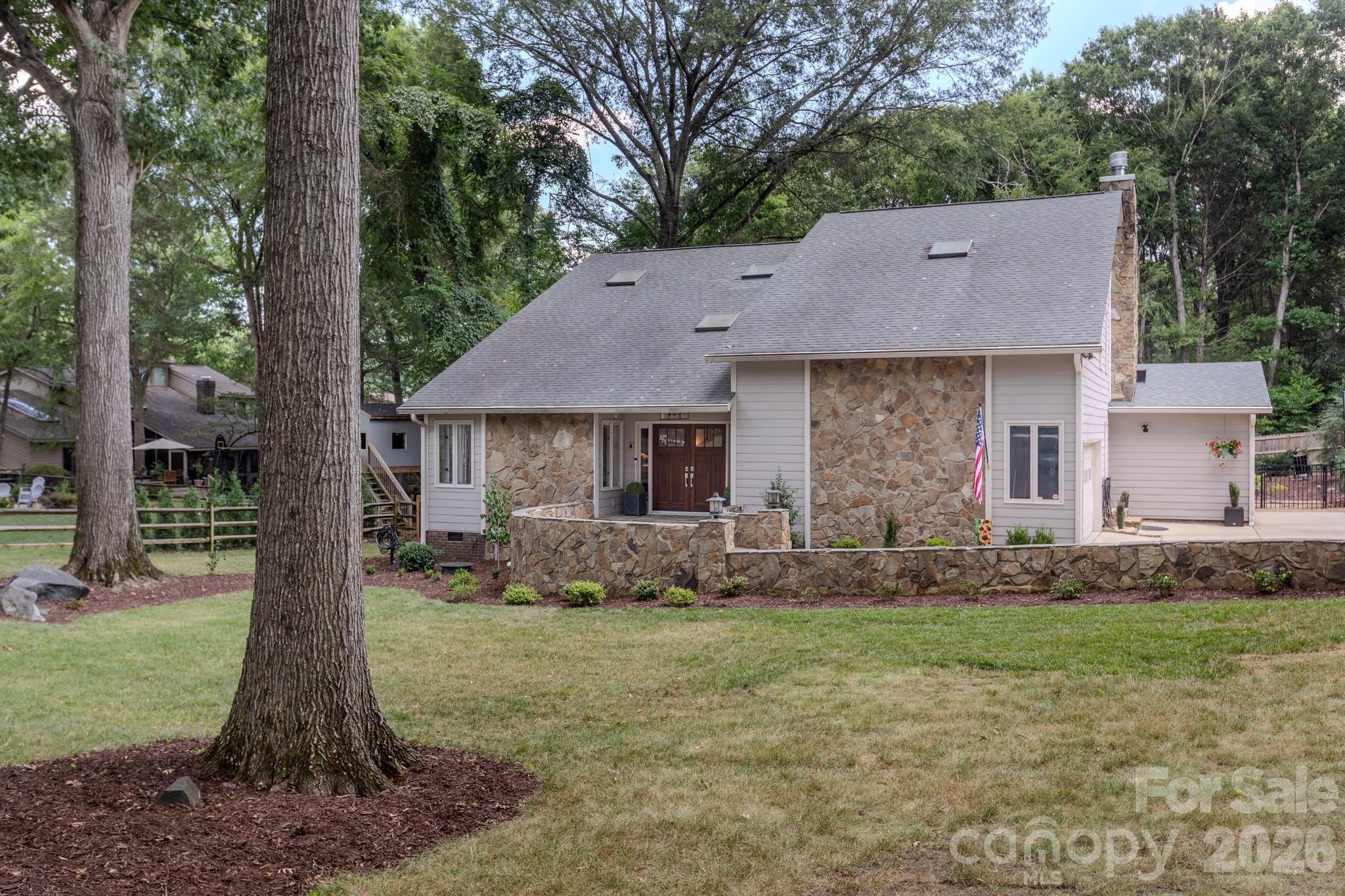 3011 Lauren Glen Road — Charlotte