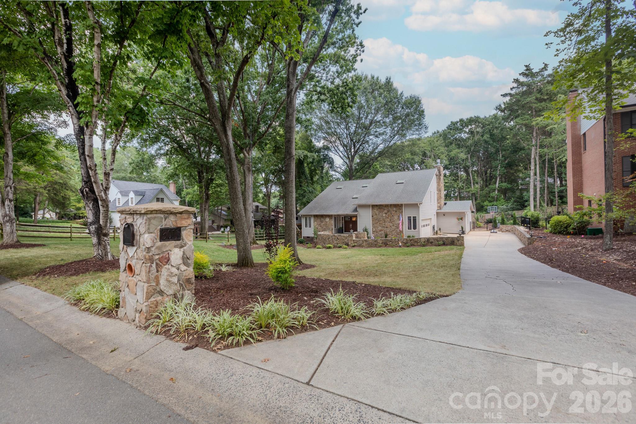 3011 Lauren Glen Road — Charlotte