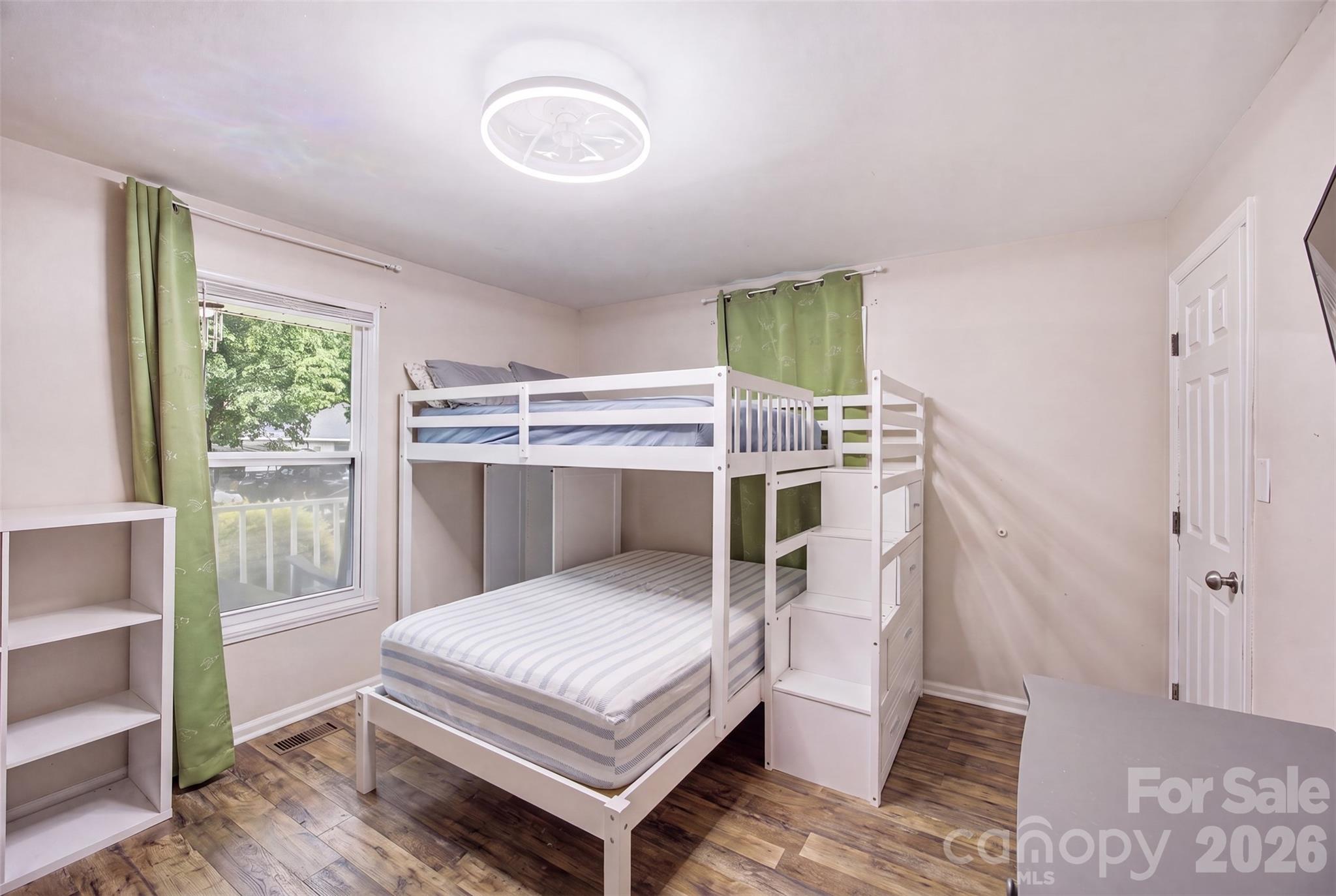 2412 Jackson Street — Belmont