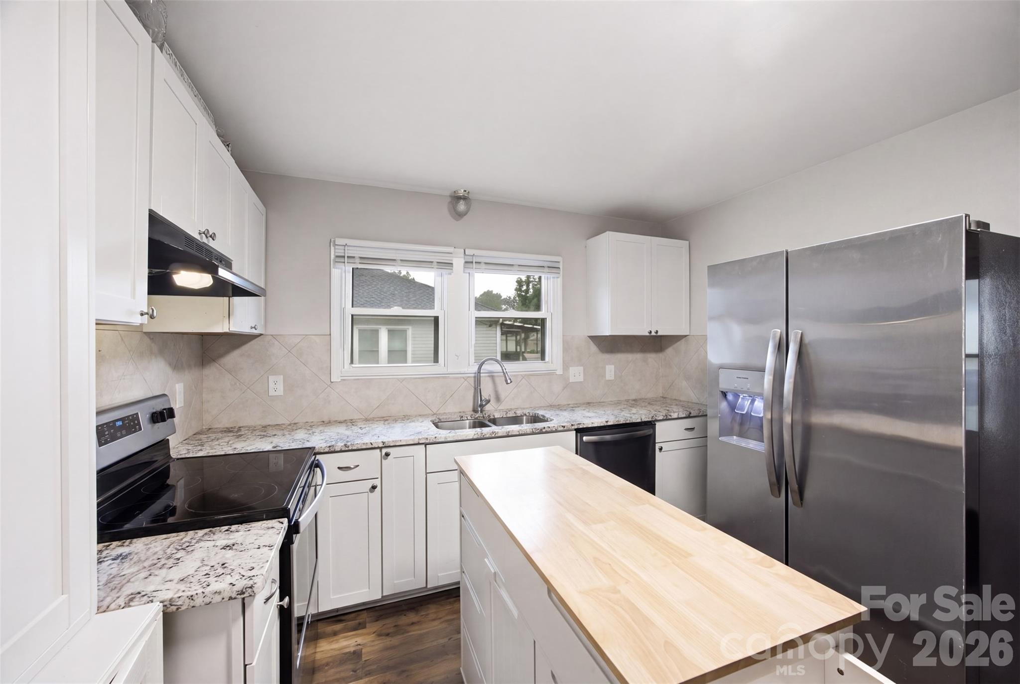 2412 Jackson Street — Belmont