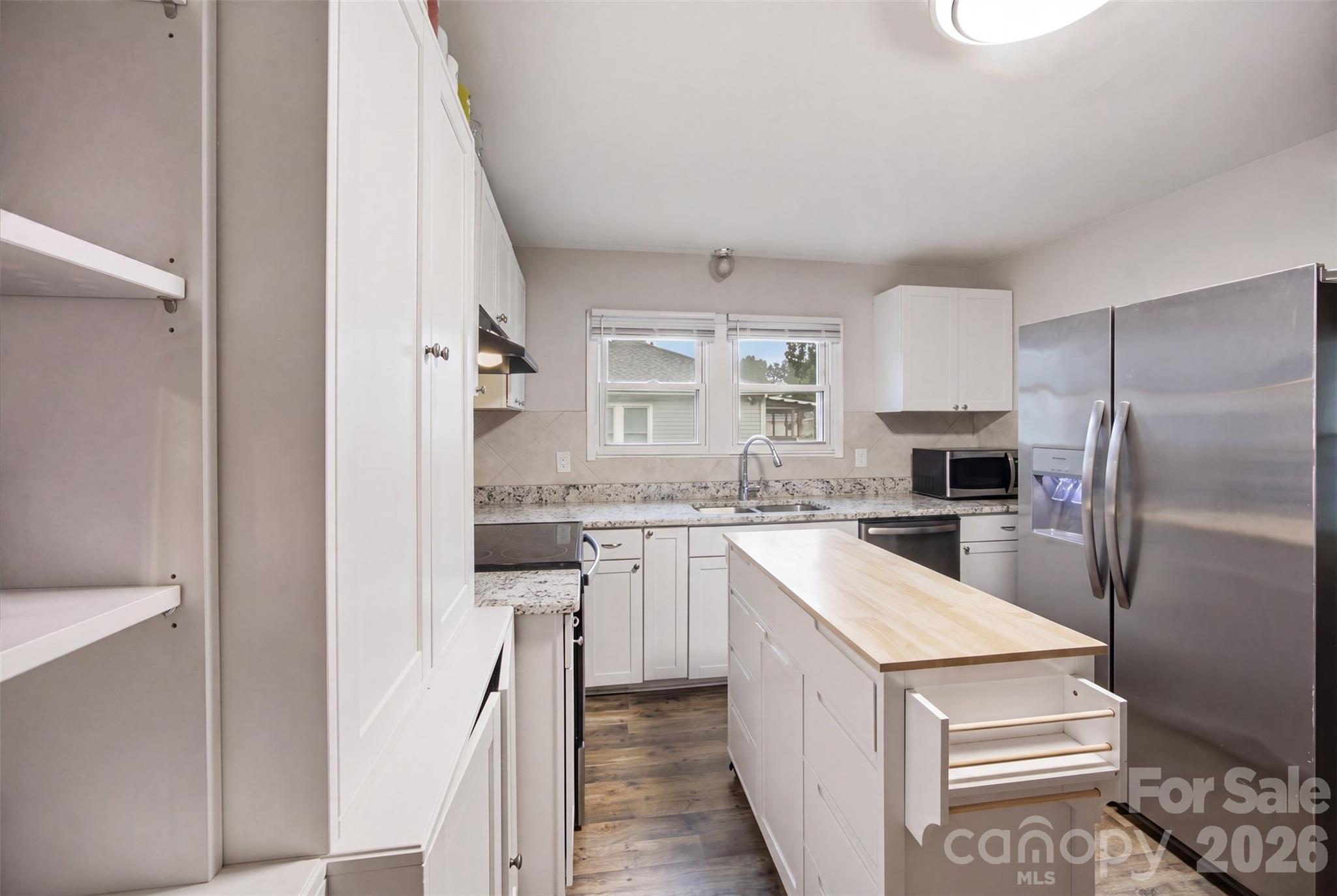 2412 Jackson Street — Belmont