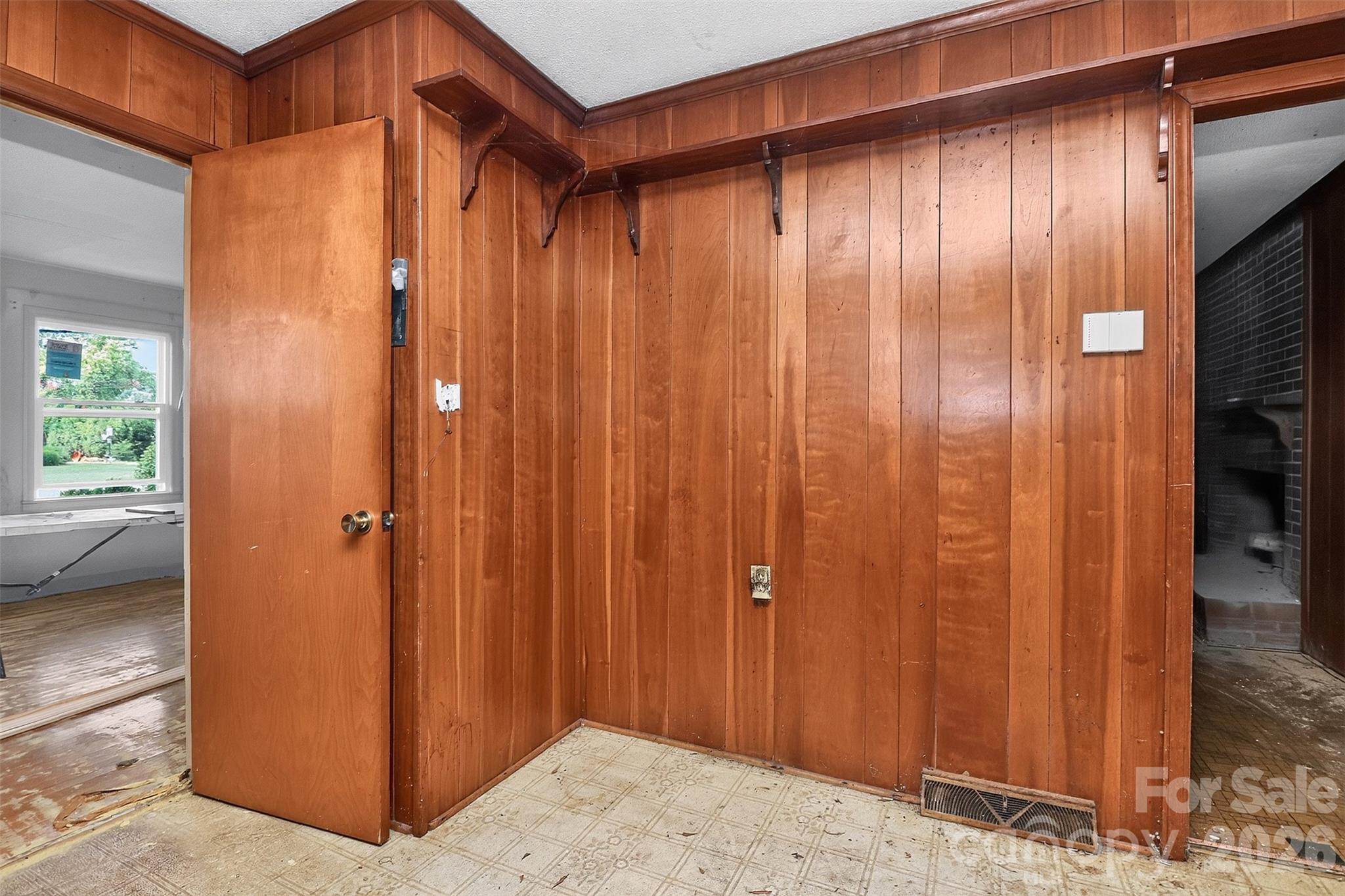 3234 Gardner Park Drive — Gastonia