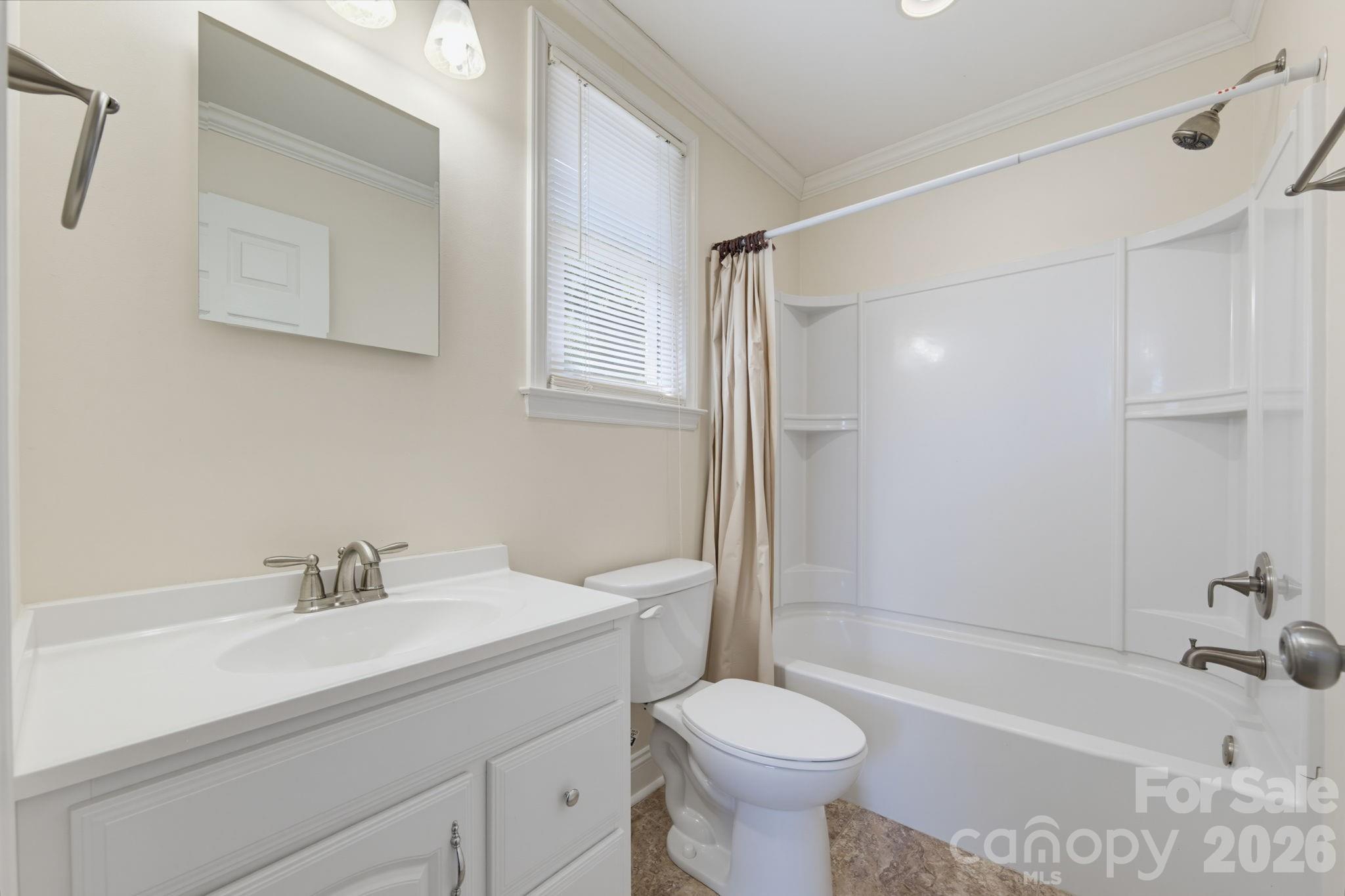 3907 Little Mountain Road — Gastonia