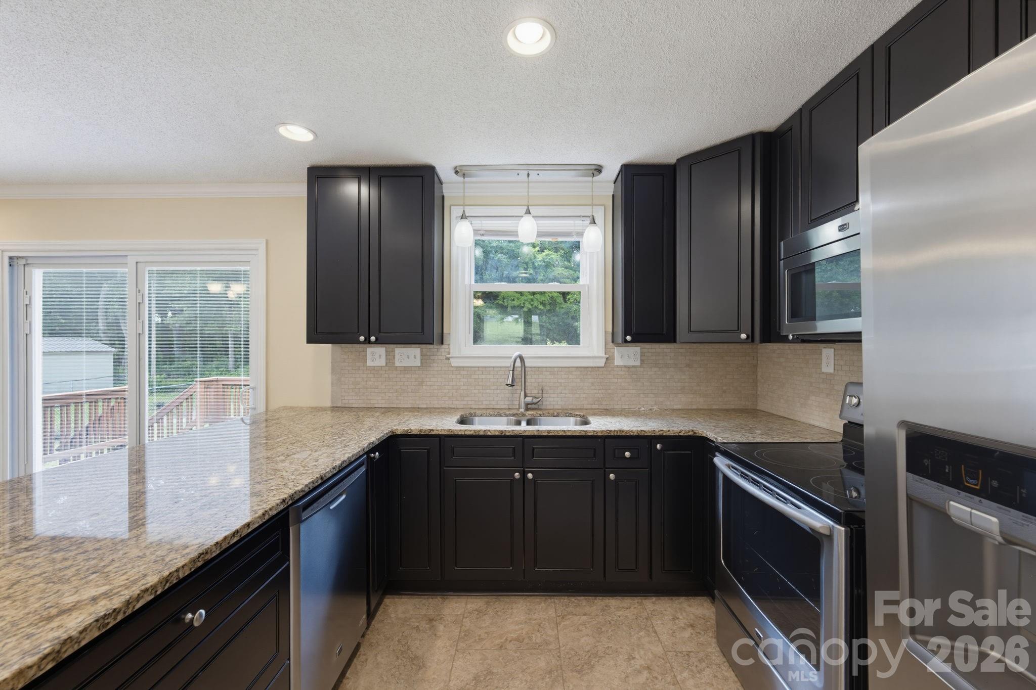 3907 Little Mountain Road — Gastonia