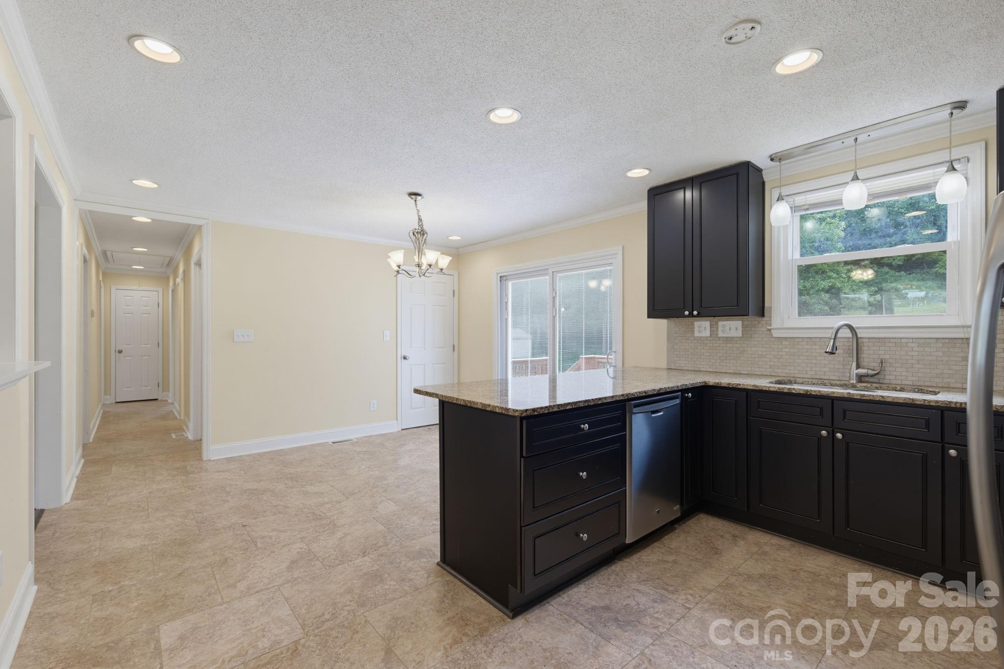 3907 Little Mountain Road — Gastonia