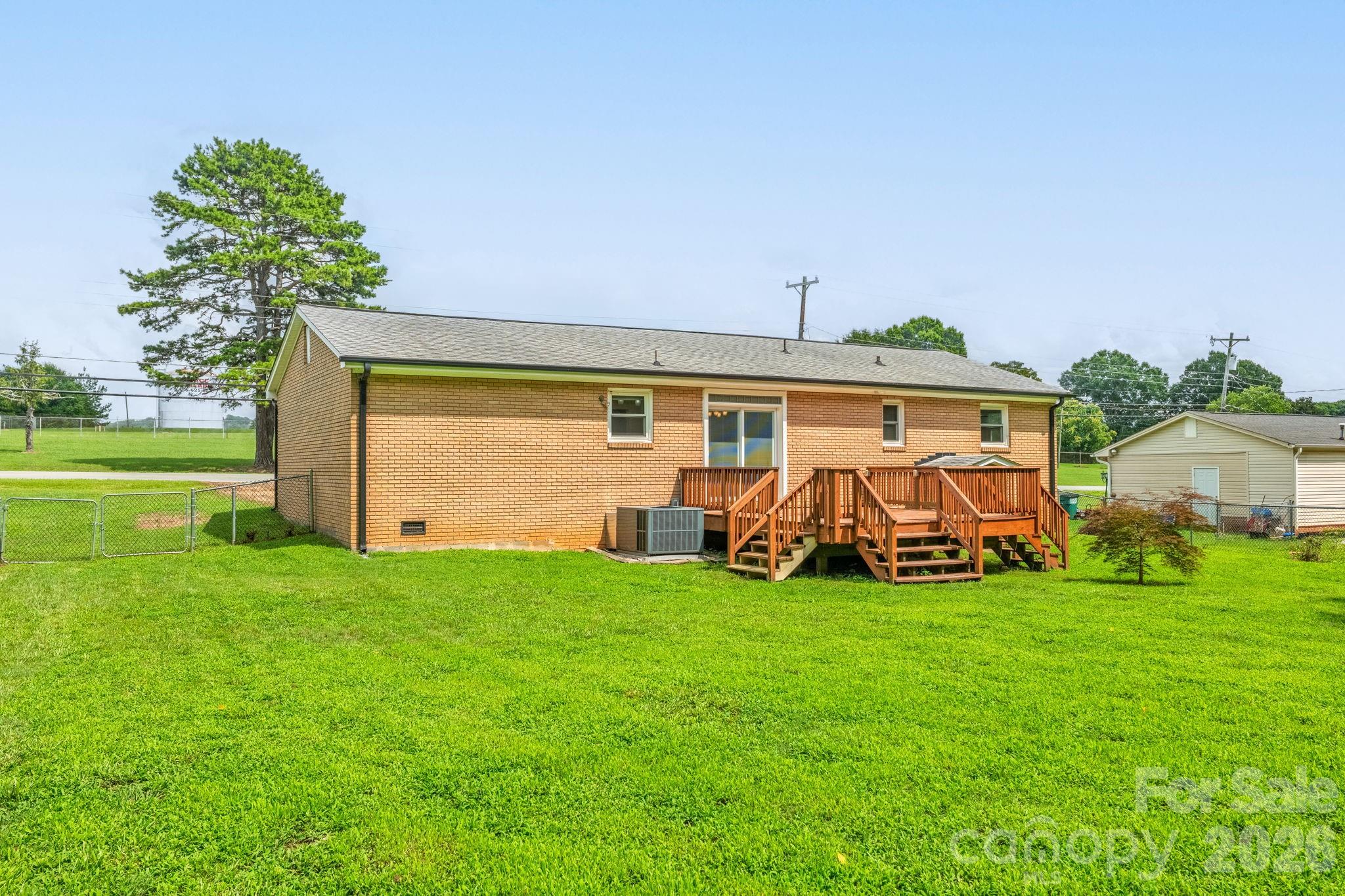 3907 Little Mountain Road — Gastonia