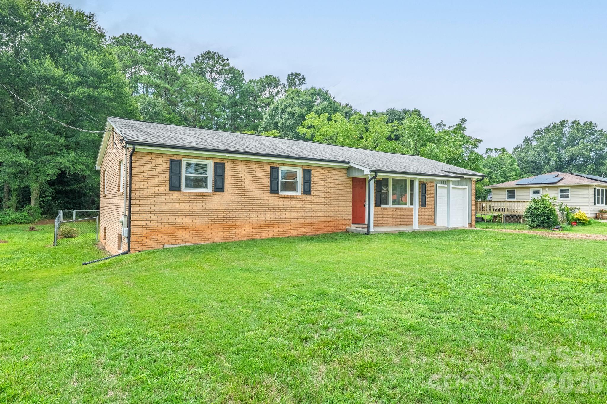 3907 Little Mountain Road — Gastonia