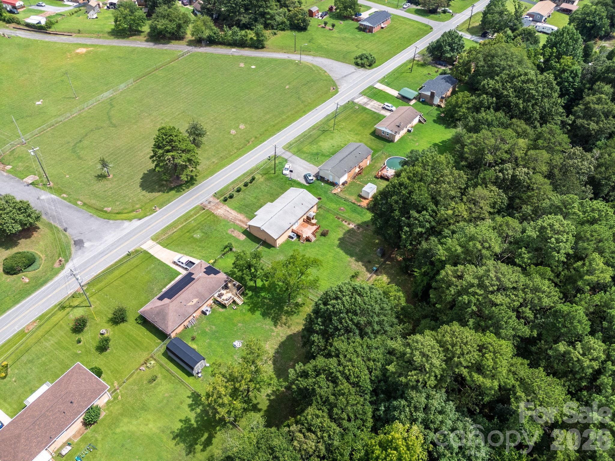 3907 Little Mountain Road — Gastonia
