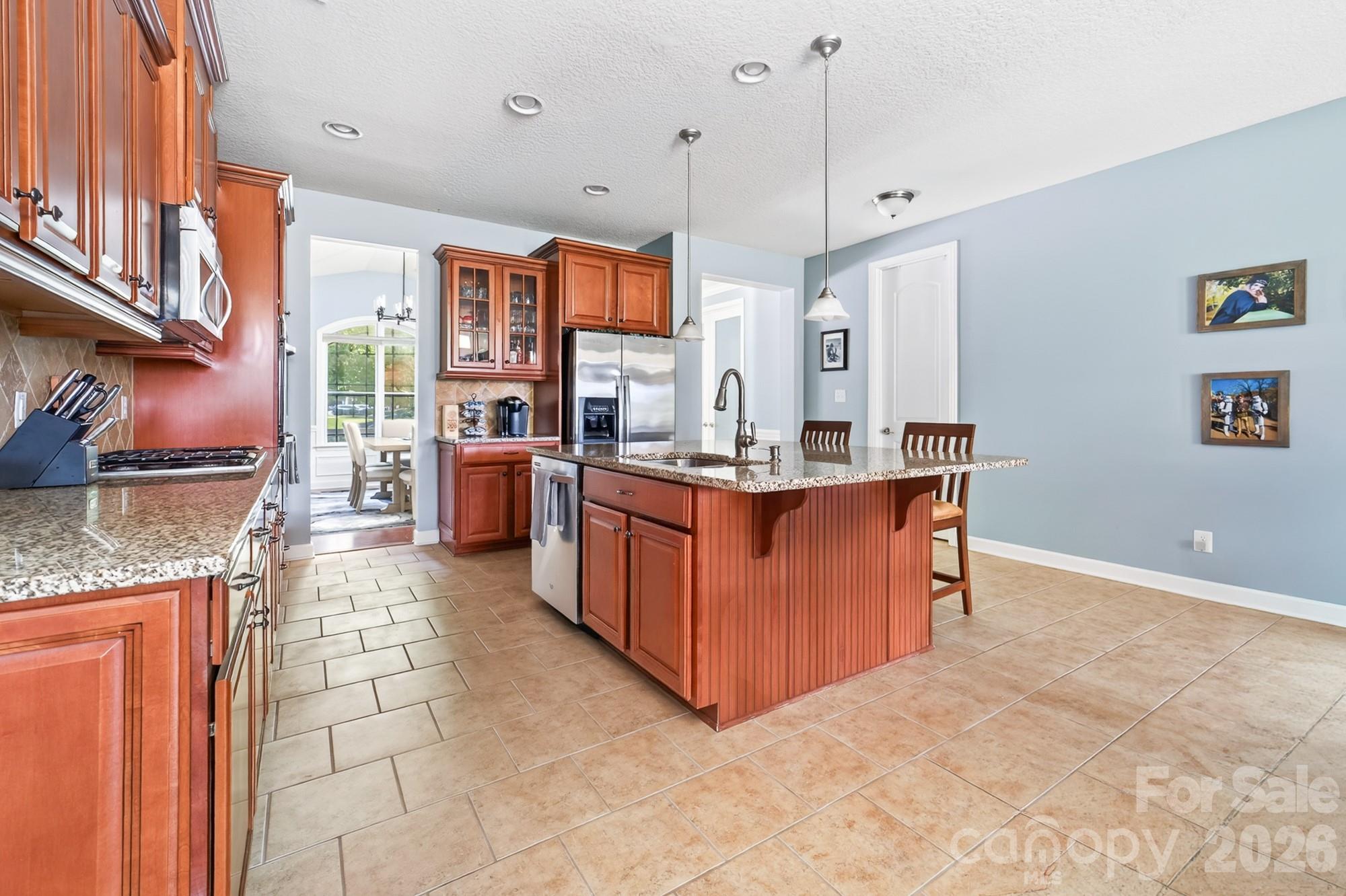2044 Middleton Farm Drive — Belmont