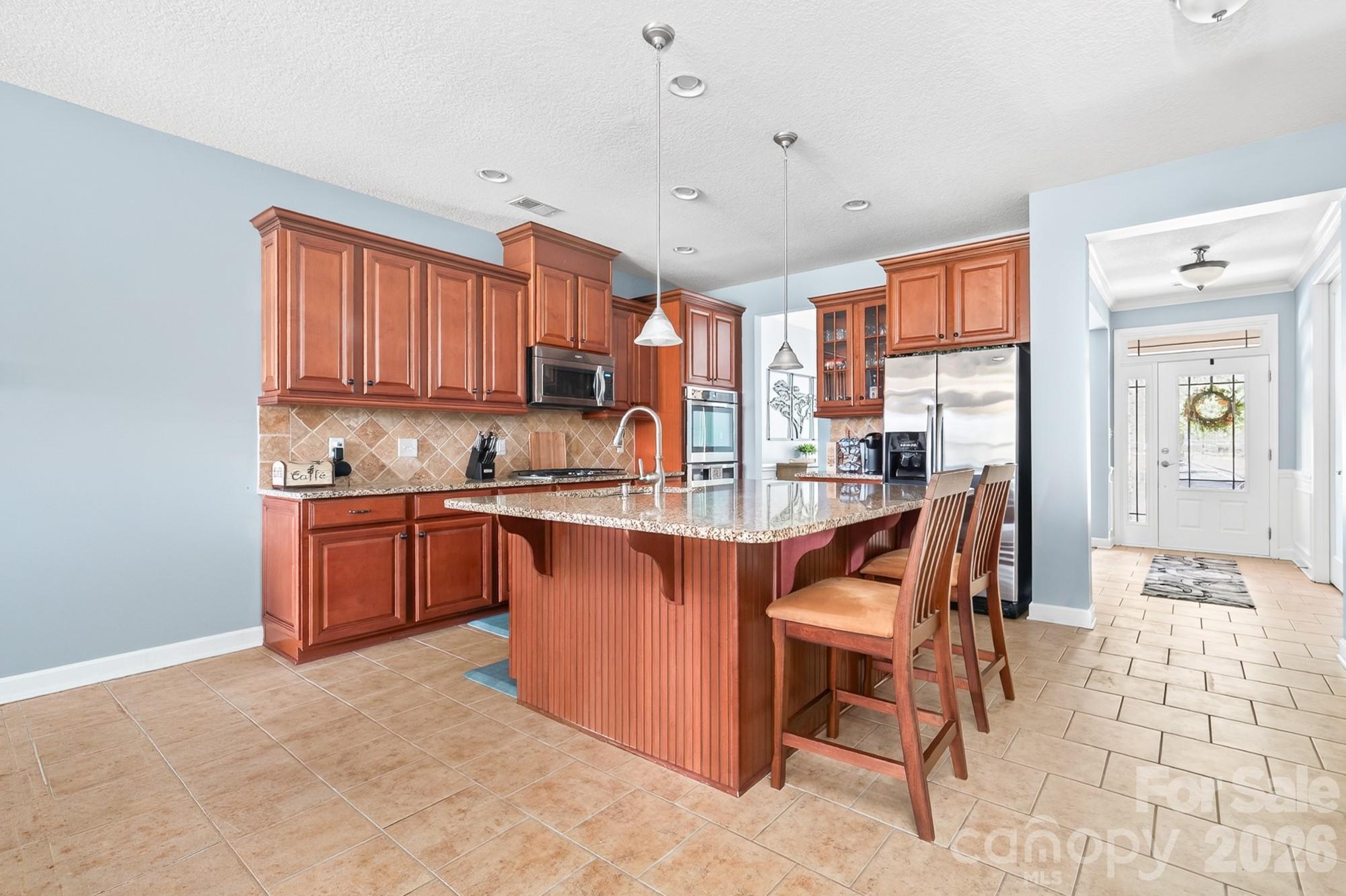 2044 Middleton Farm Drive — Belmont