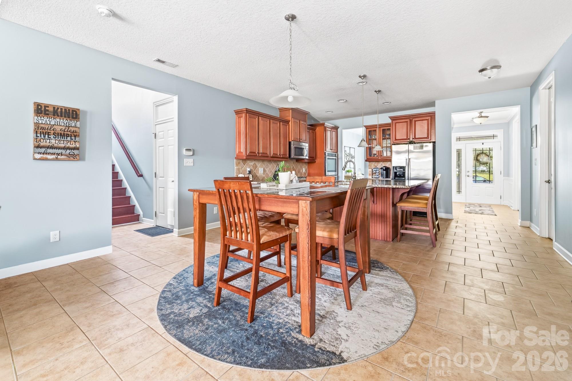 2044 Middleton Farm Drive — Belmont