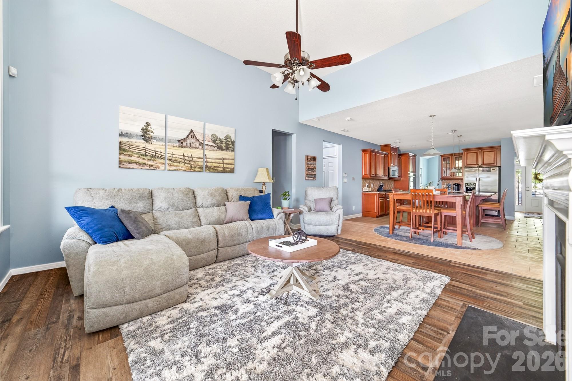 2044 Middleton Farm Drive — Belmont