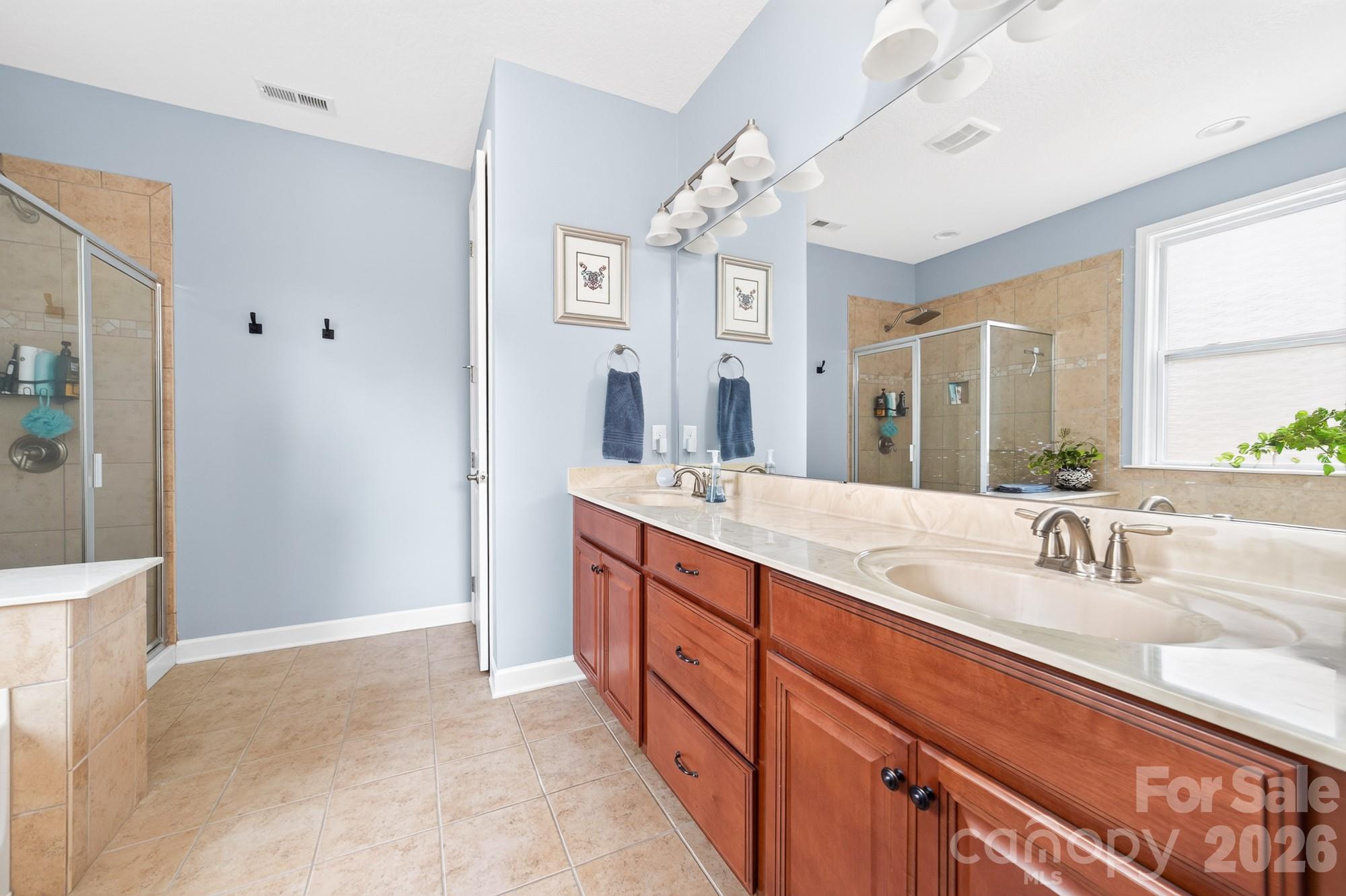 2044 Middleton Farm Drive — Belmont
