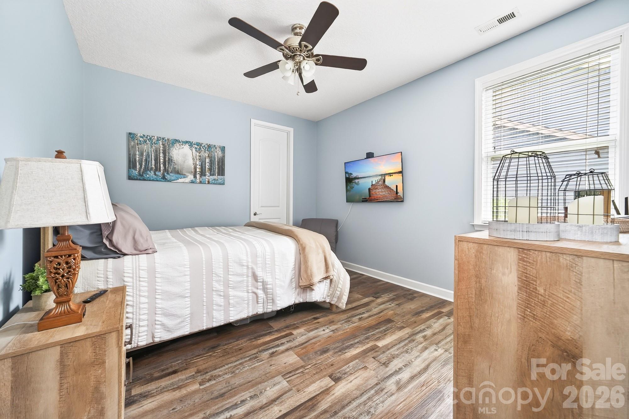 2044 Middleton Farm Drive — Belmont