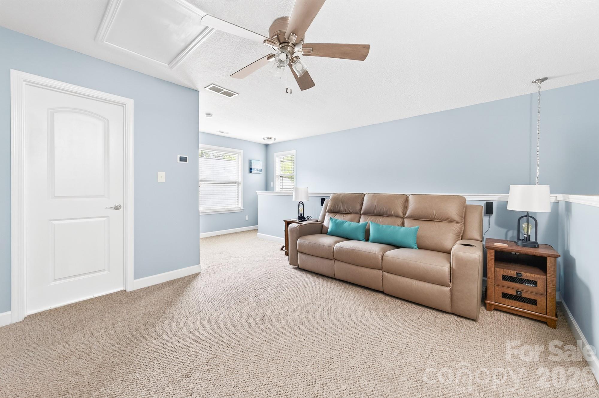 2044 Middleton Farm Drive — Belmont