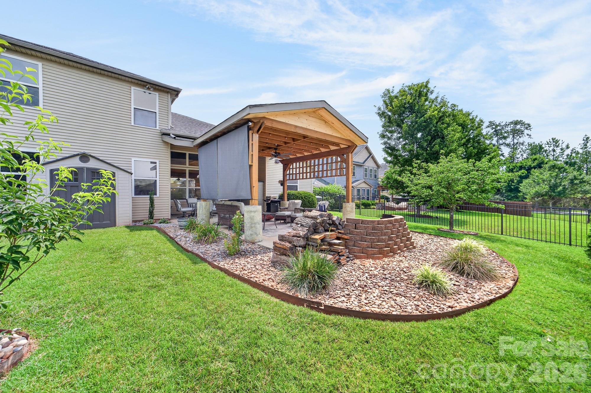 2044 Middleton Farm Drive — Belmont