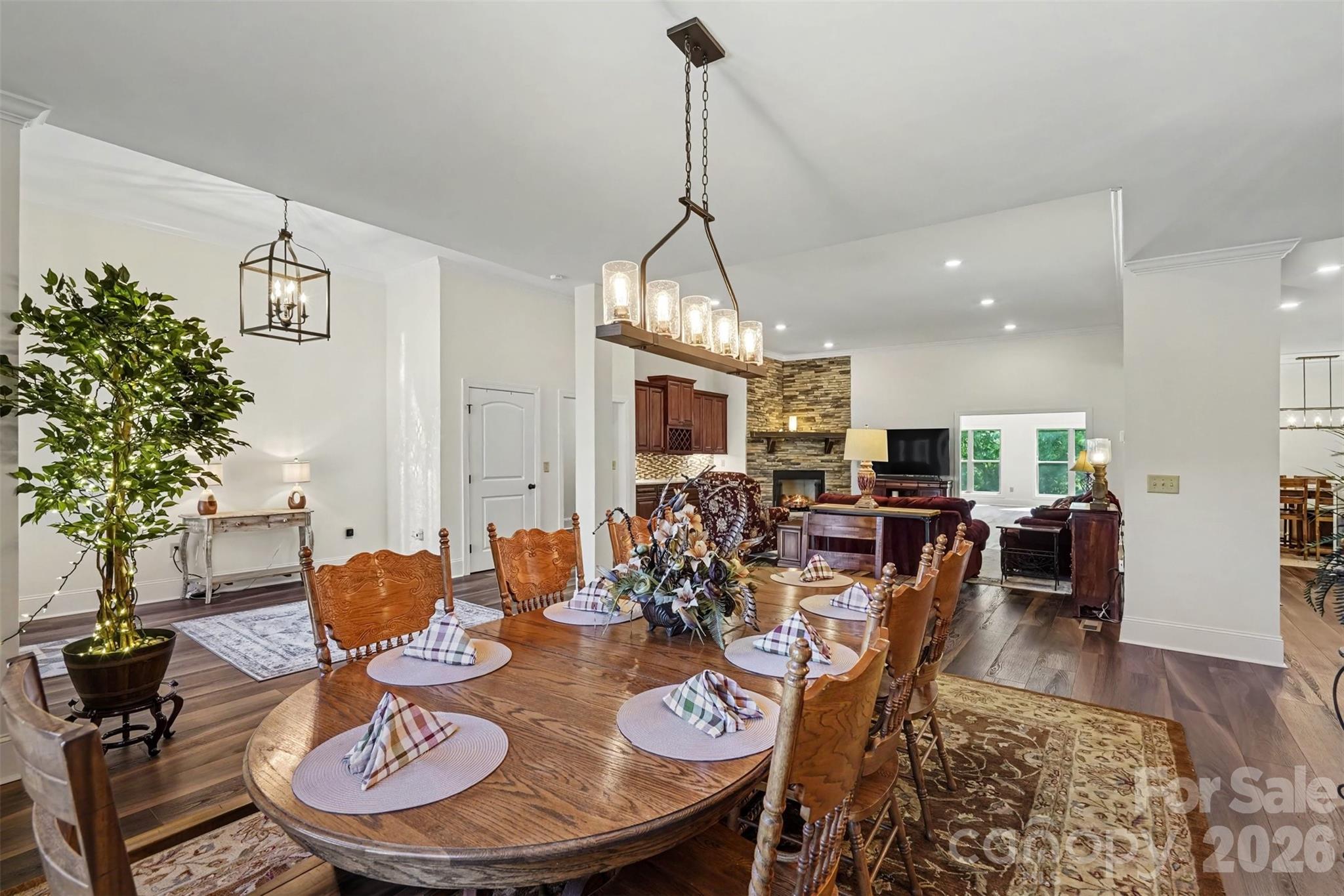5702 Army Road — Marshville