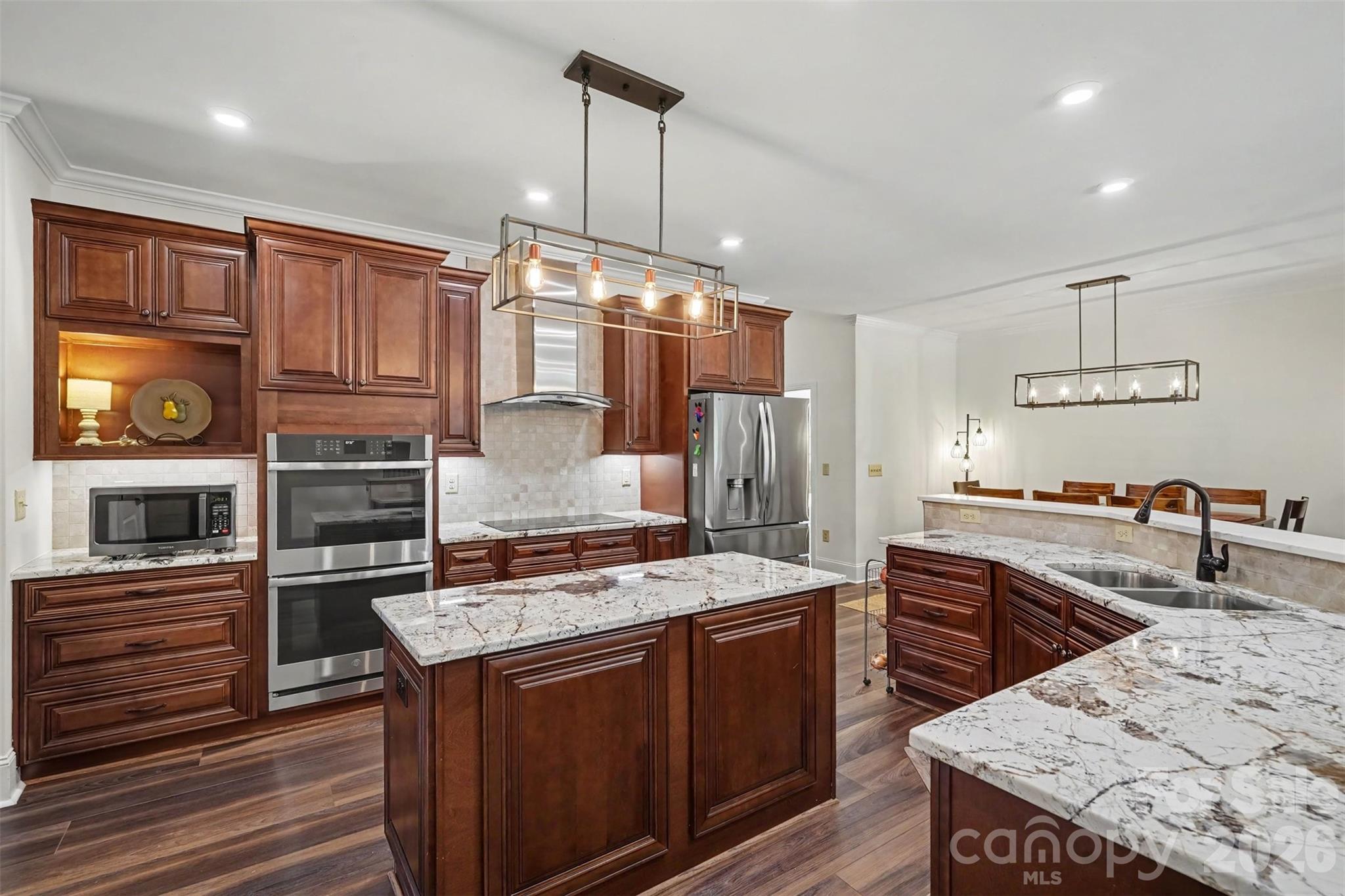 5702 Army Road — Marshville